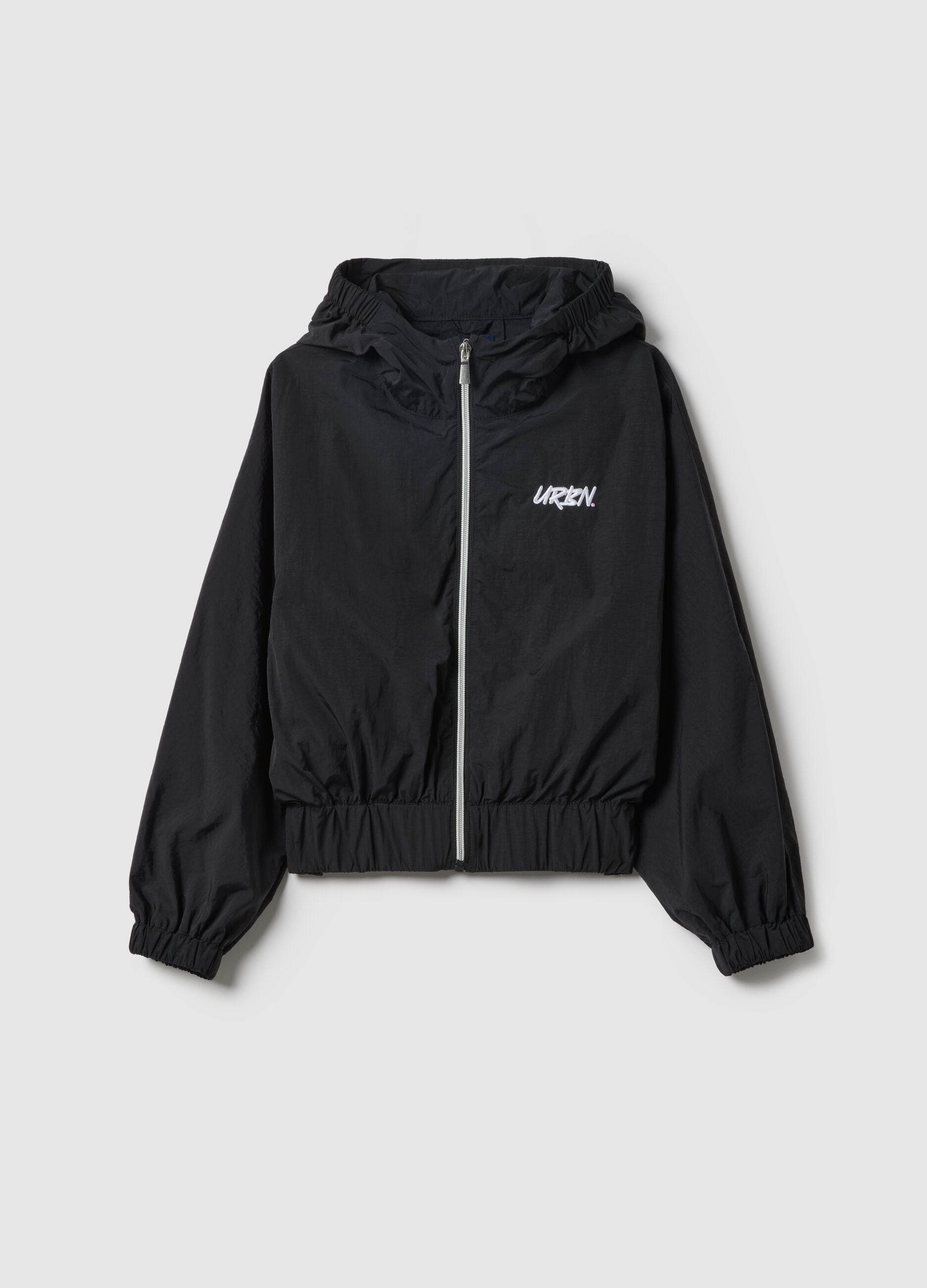 Girls' regular fit lightweight black jacket with zip and hood