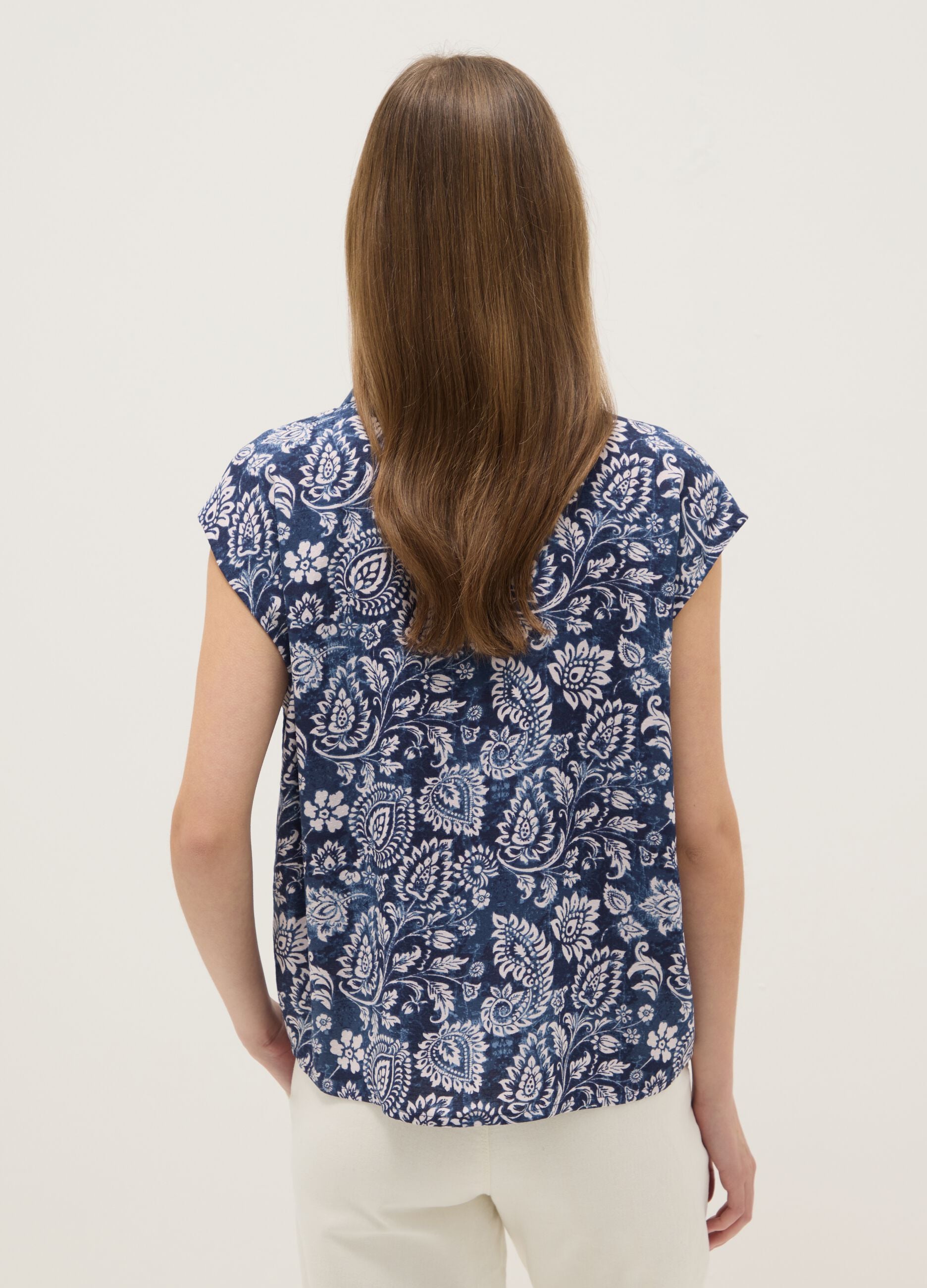 Sleeveless blouse in pure multicolour viscose regular fit with V-neck