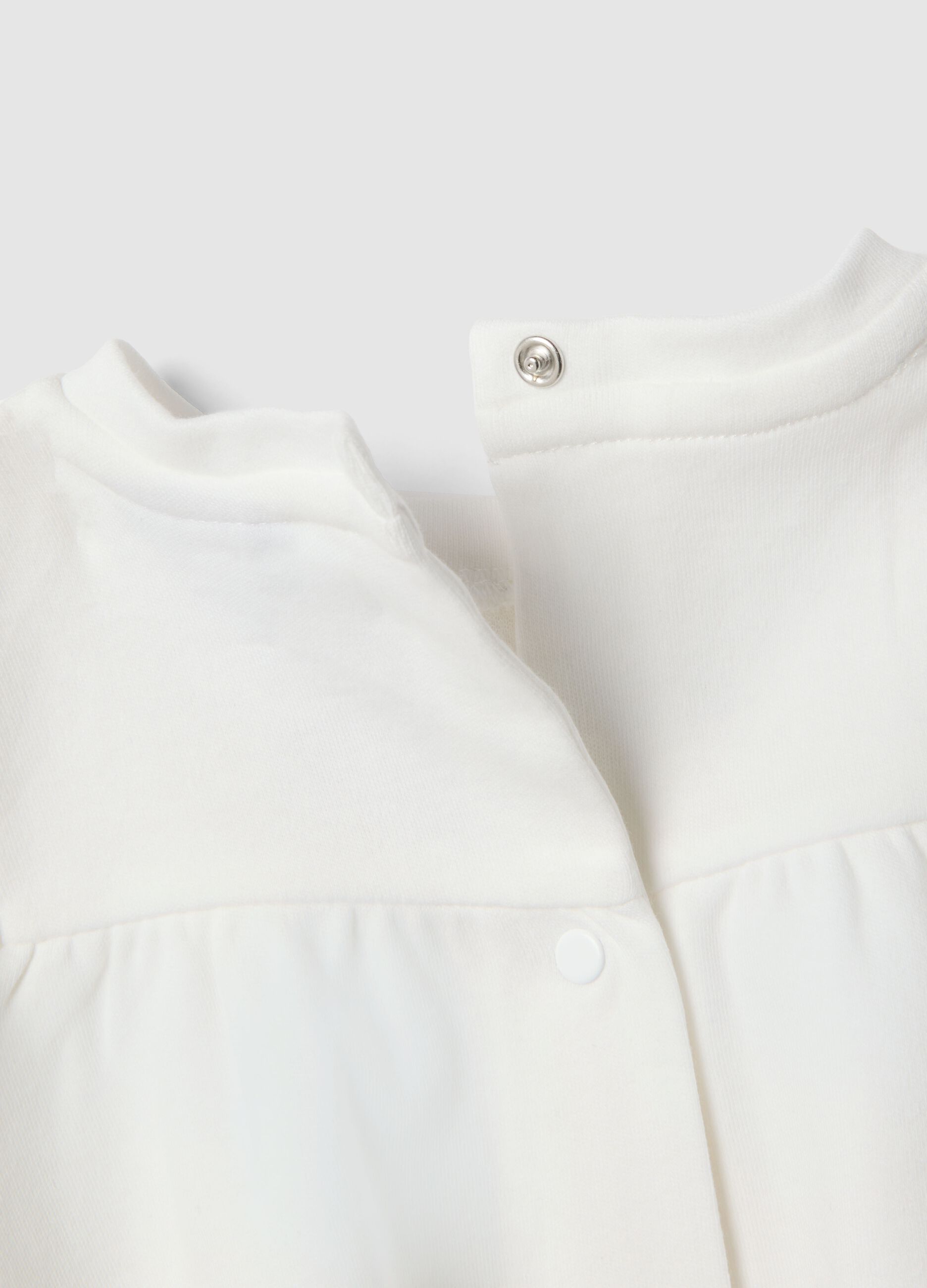 White and grey organic cotton set for baby girls