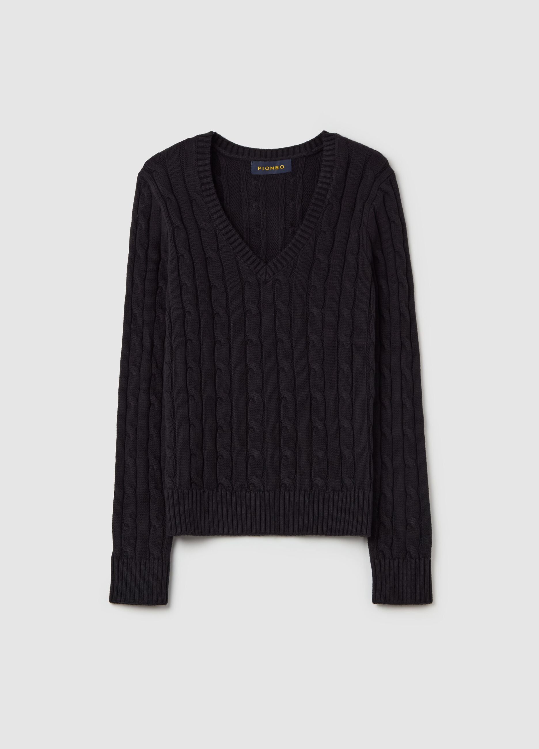 Cable-knit pullover with V neck