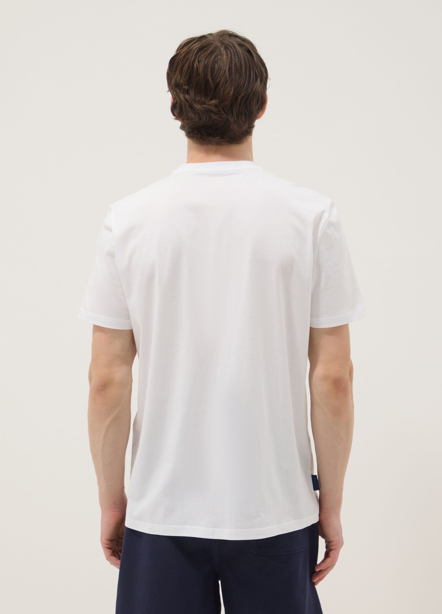 White pure cotton T-shirt with front print, regular fit
