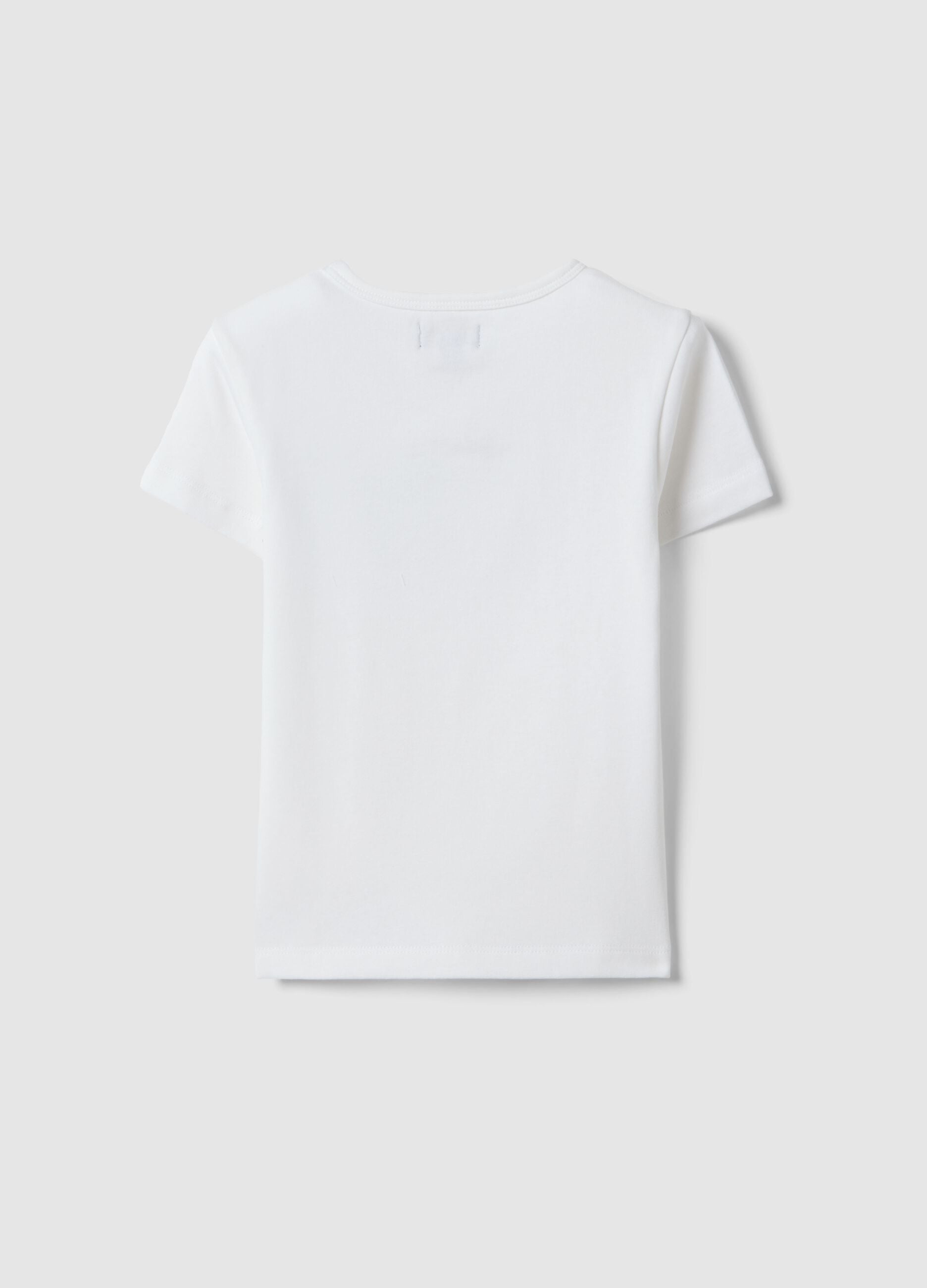 White stretchy cotton fitted girl&rsquo;s t-shirt with print