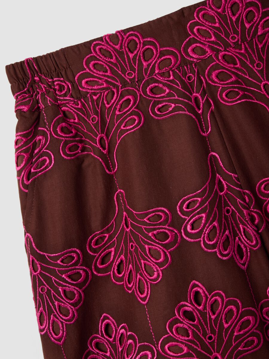 Multicolour pure cotton shorts with openwork embroidery, regular fit_5