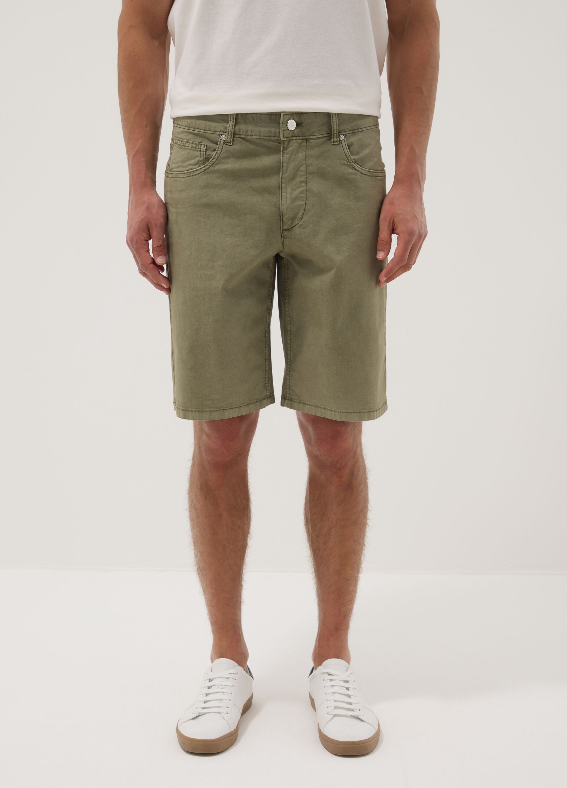 Green regular-fit stretch cotton Bermuda shorts