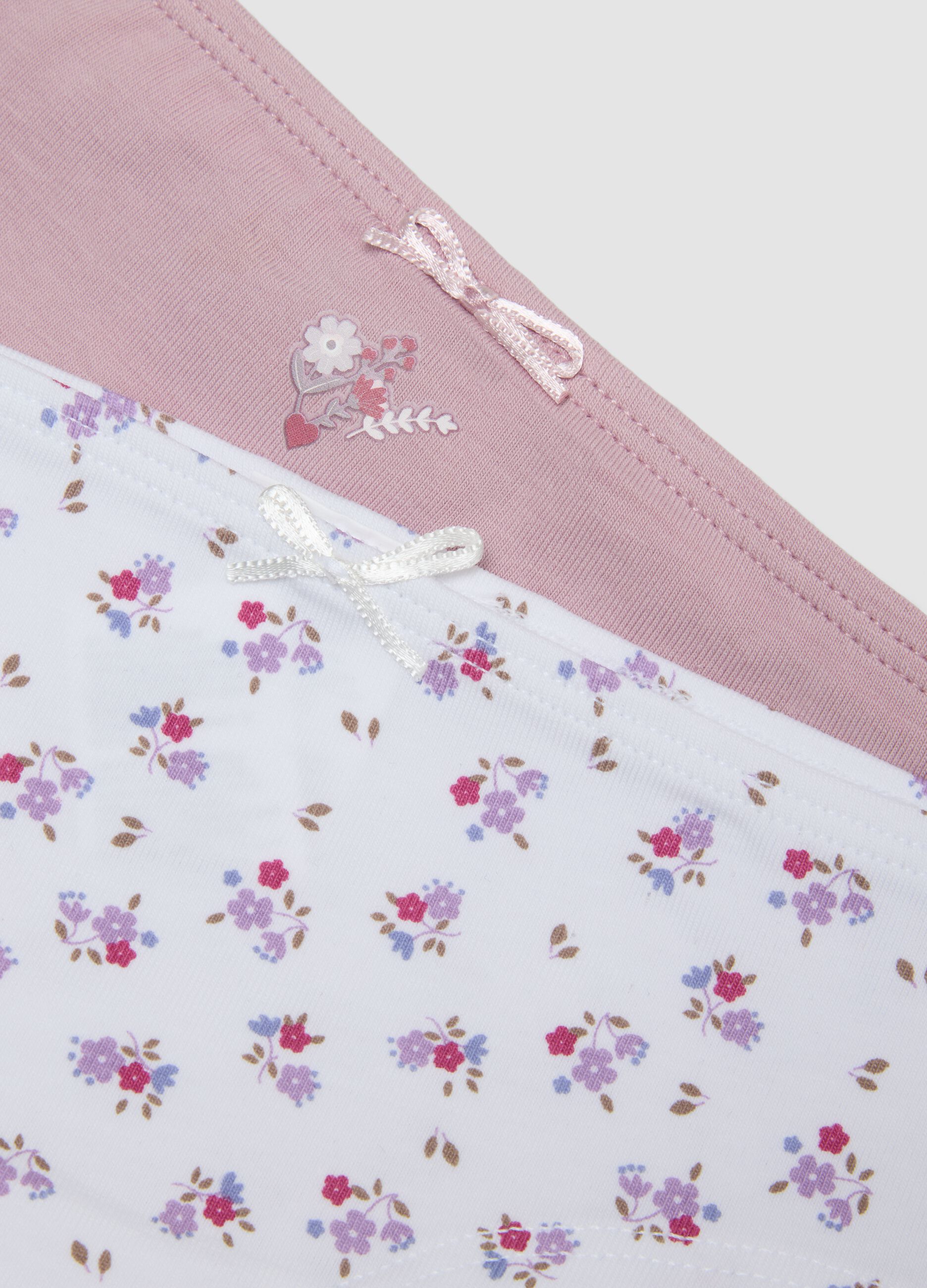 3-pack of multicolour baby girls&rsquo; briefs in stretch organic cotton blend