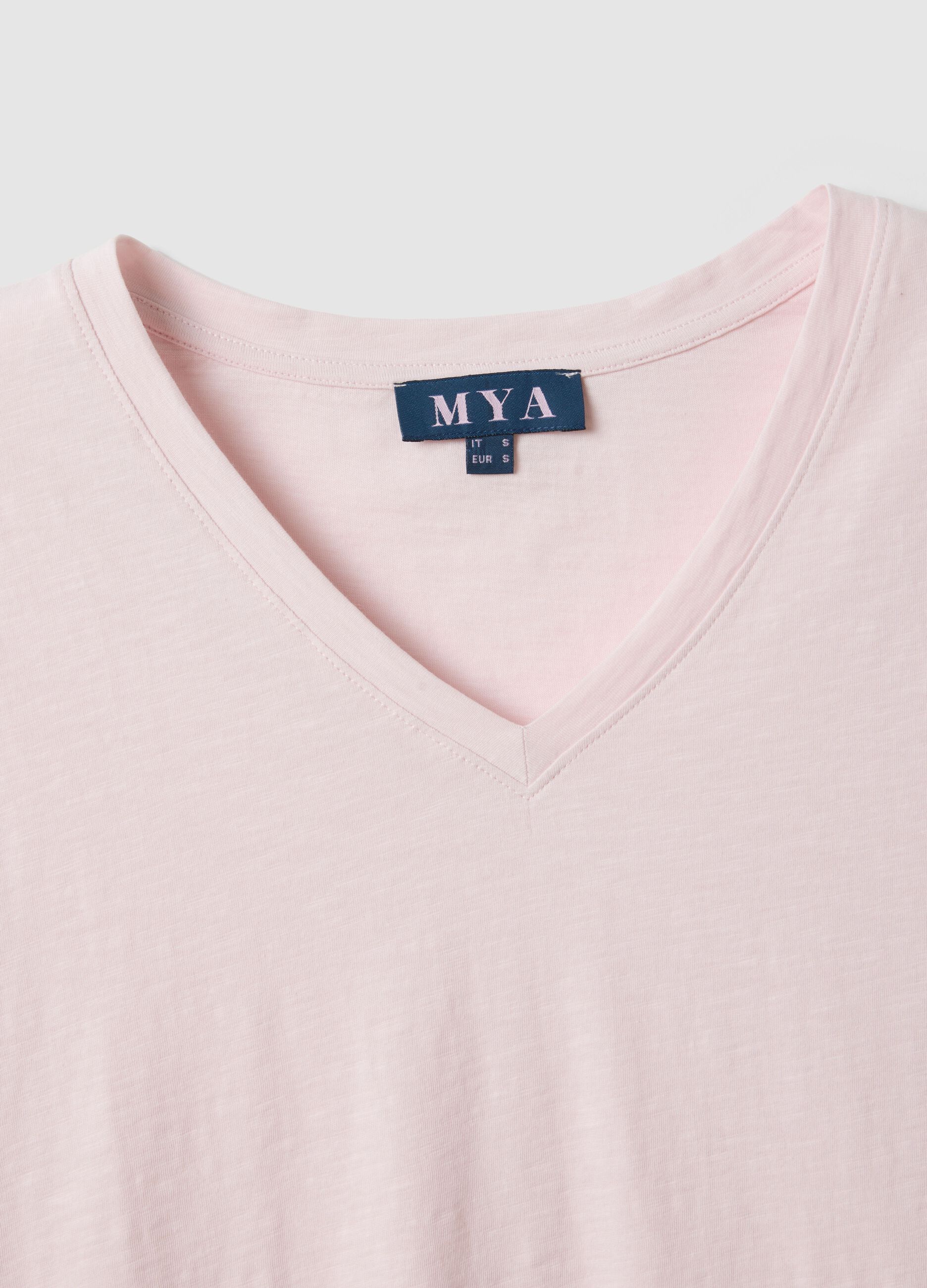 Pink short sleeve pure cotton V-neck regular fit t-shirt