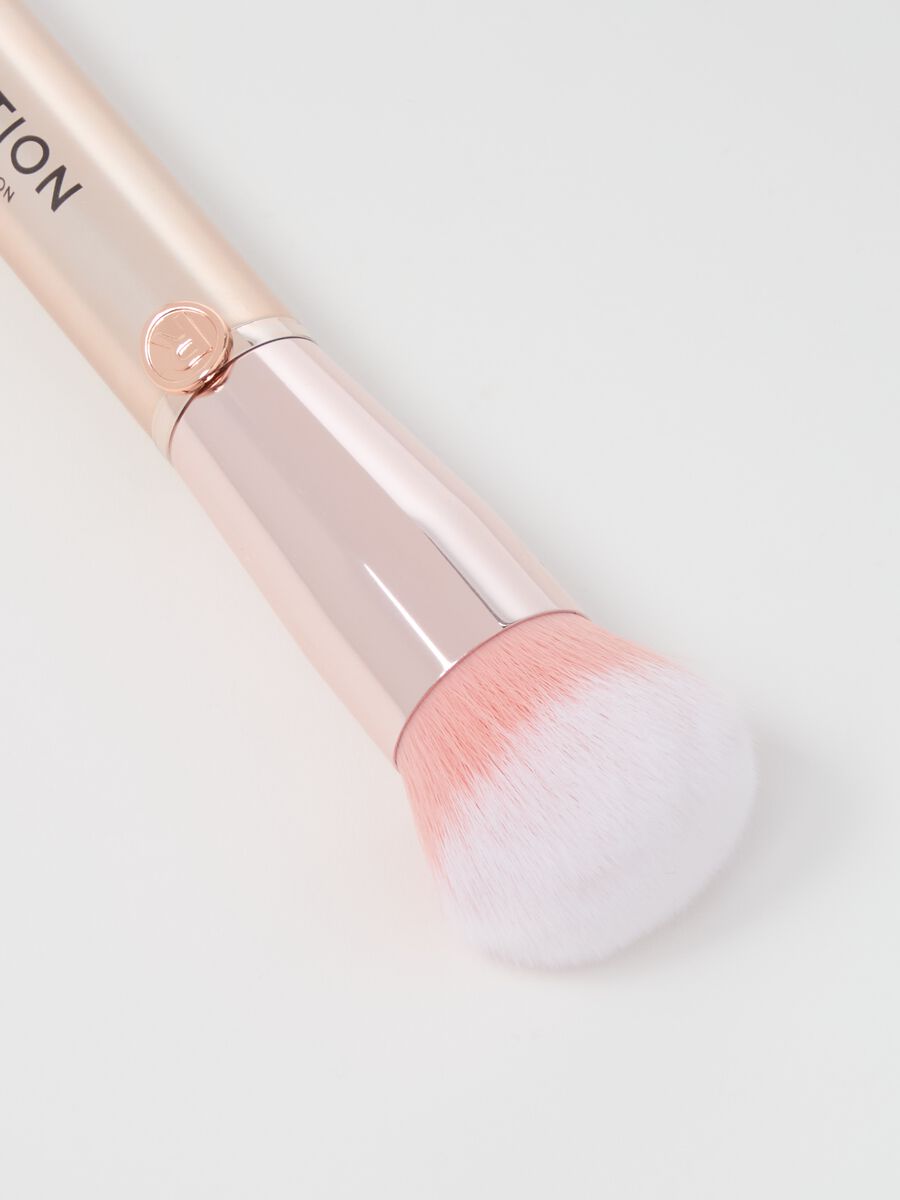 Create Buffing Foundation face brush R7_1
