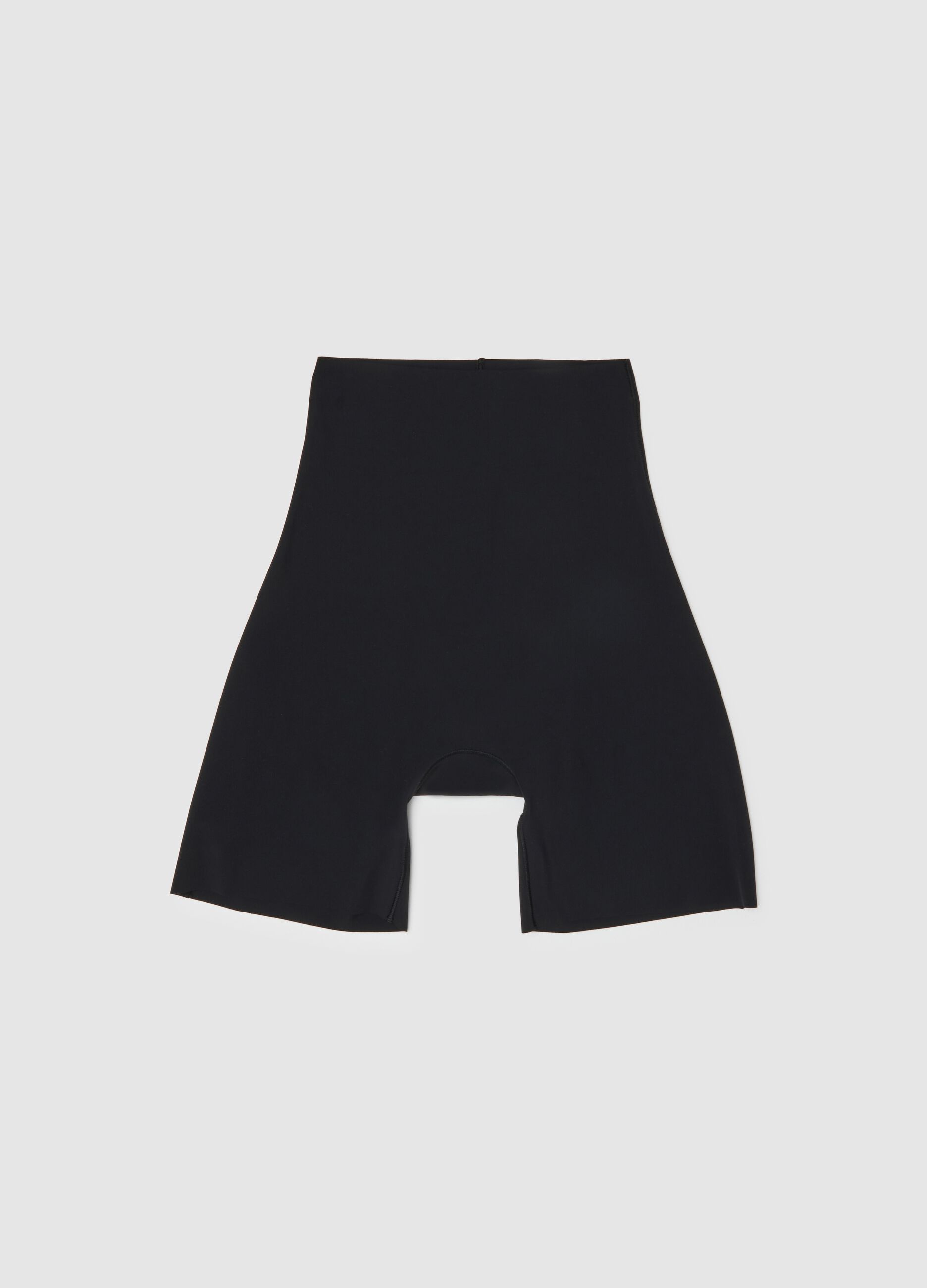 Black high-waist briefs