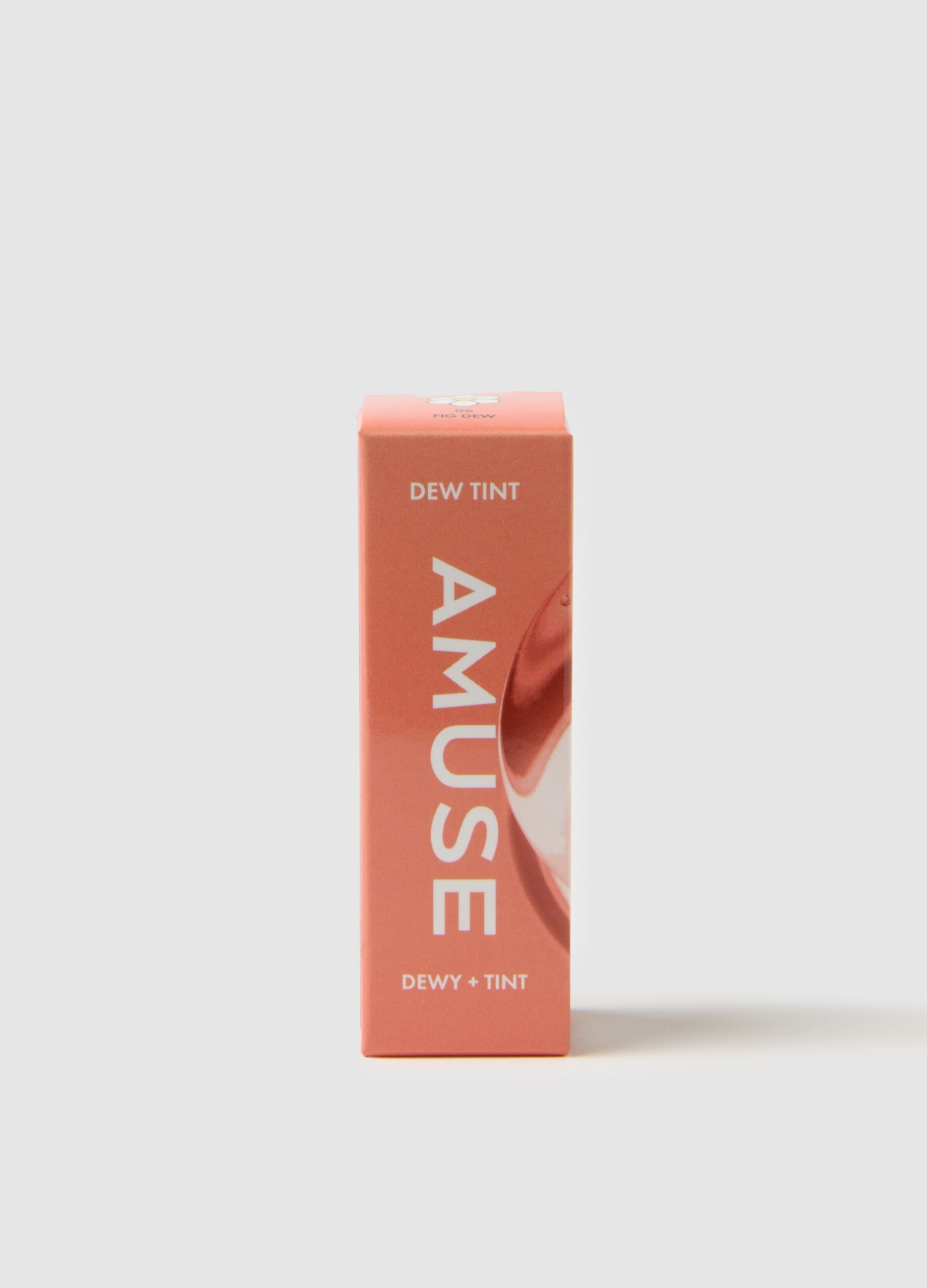 Water-based lip tint that provides great brightness with a light, long-lasting finish
