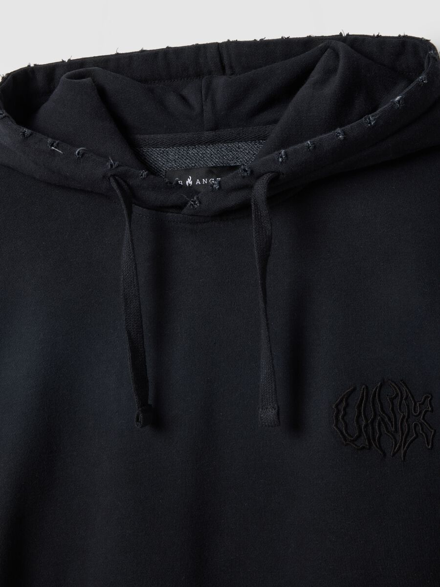 Black cotton blend oversized fit hooded sweatshirt_5