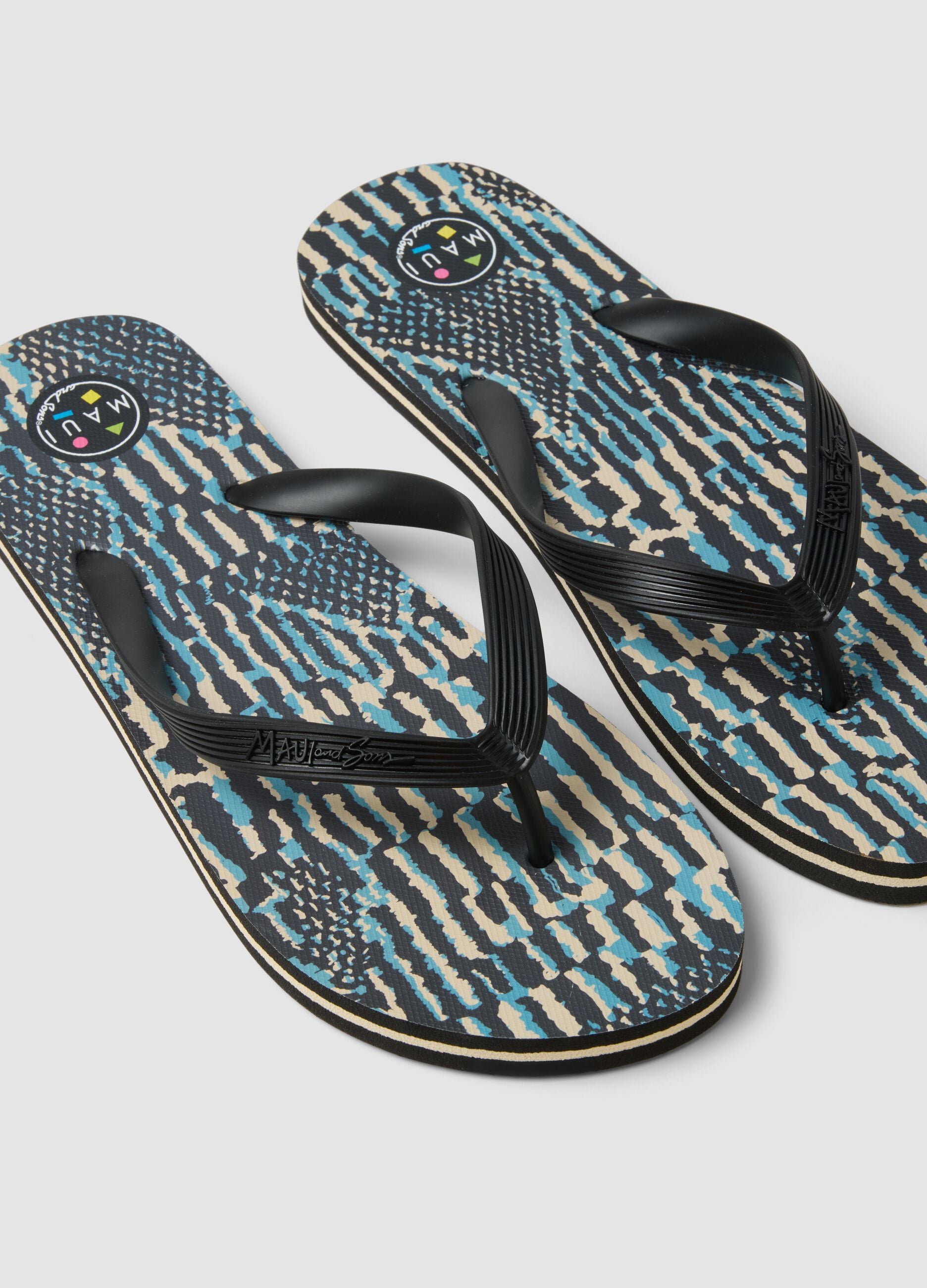 Multicoloured flip-flops with pattern