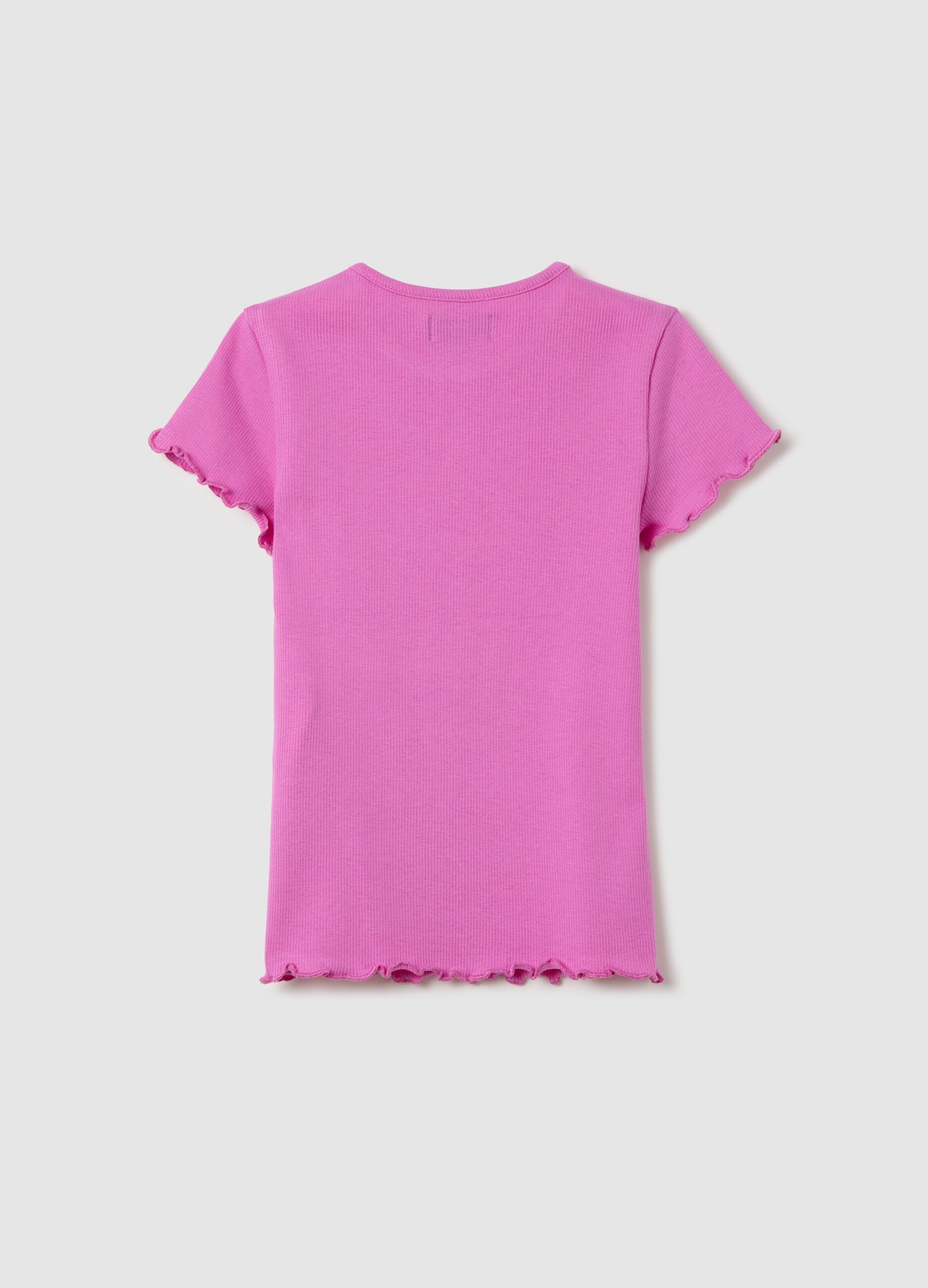 Fuchsia ribbed T-shirt with wavy edging