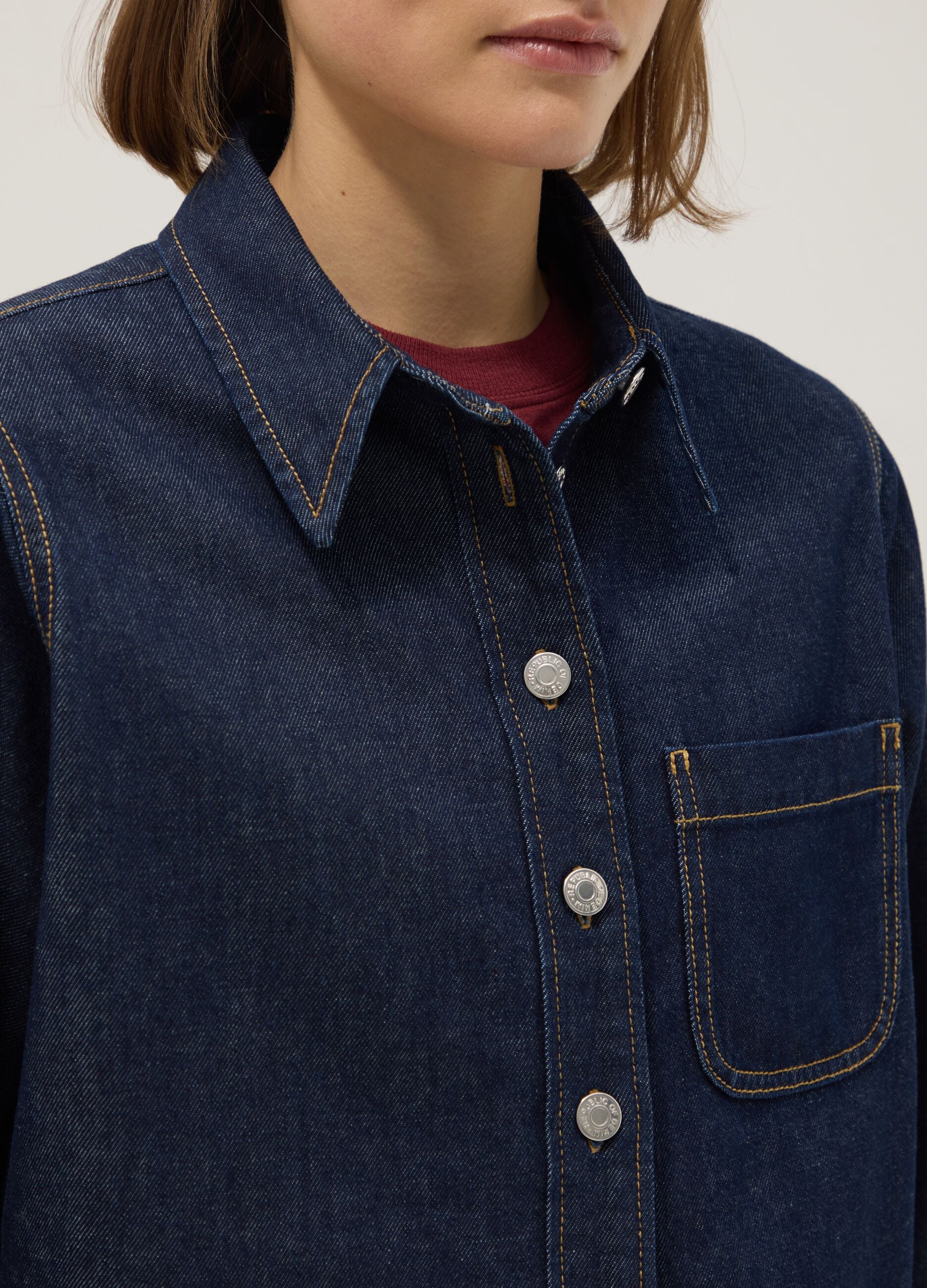Pure cotton denim regular fit shirt with buttons and chest pocket