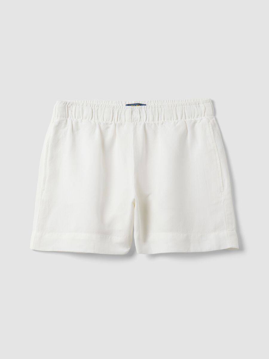 White linen-viscose blend shorts with elasticated waist, regular fit_4