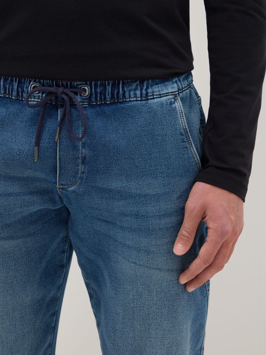 Blue denim regular fit jeans with elastic_3