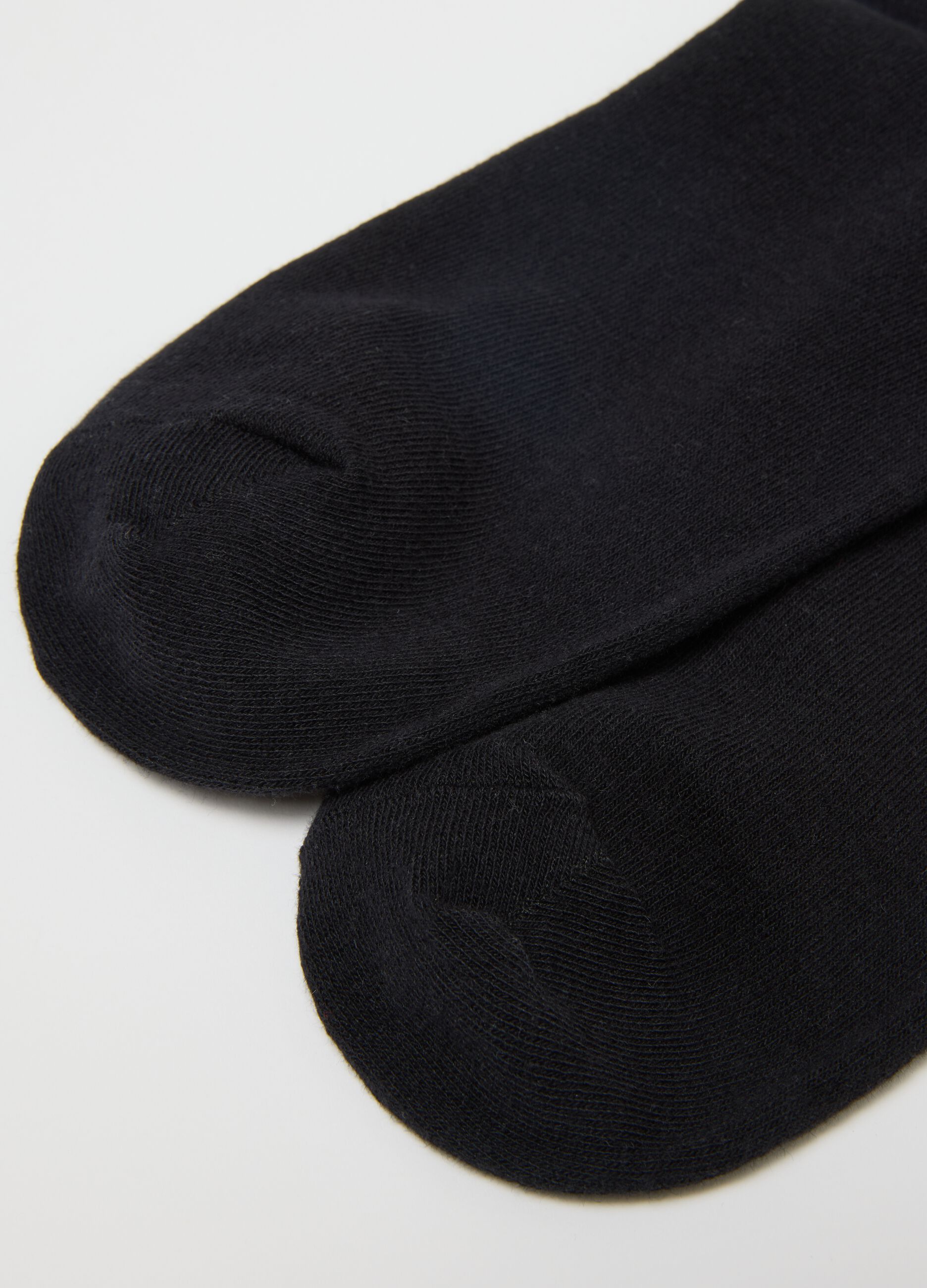 Three-pack of multicoloured short socks in stretchy cotton blend