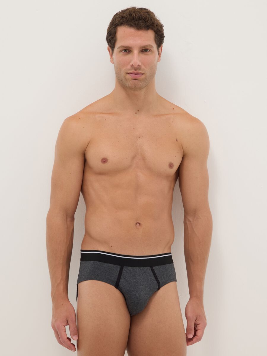 Tripack of multicolour stretch cotton regular fit briefs_0
