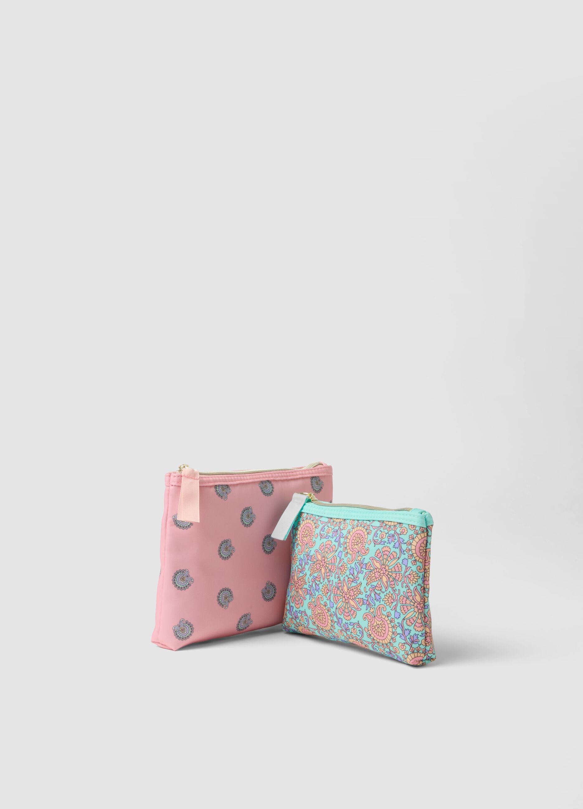 Multicolour pouch set with patterns