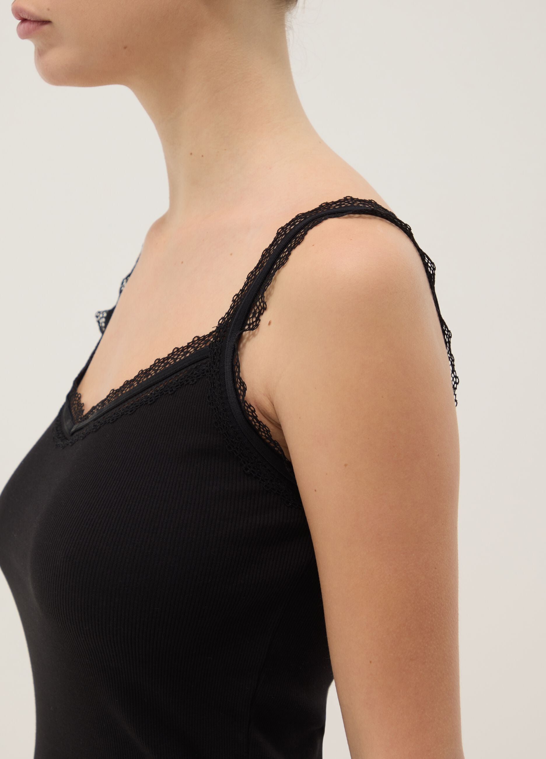 Black pure cotton vest regular fit with lace trim