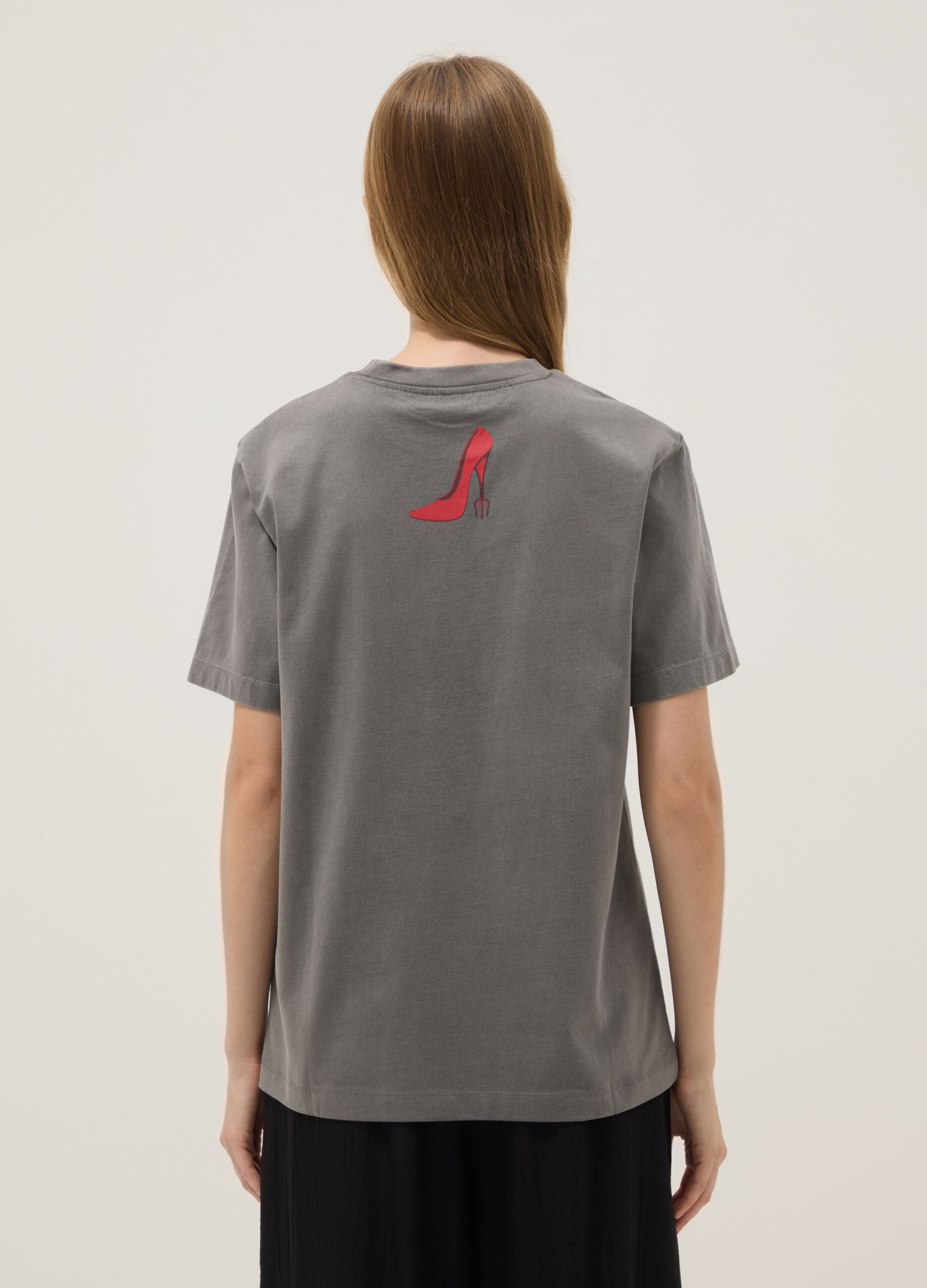 Grey pure cotton T-shirt with &ldquo;The Devil Wears Prada&rdquo; print, oversized fit
