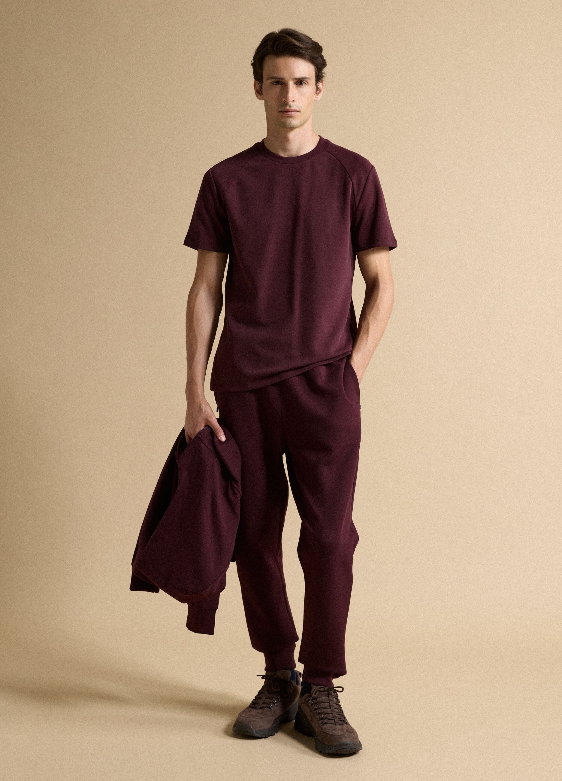 Red breathable, quick-dry cotton-blend T-shirt