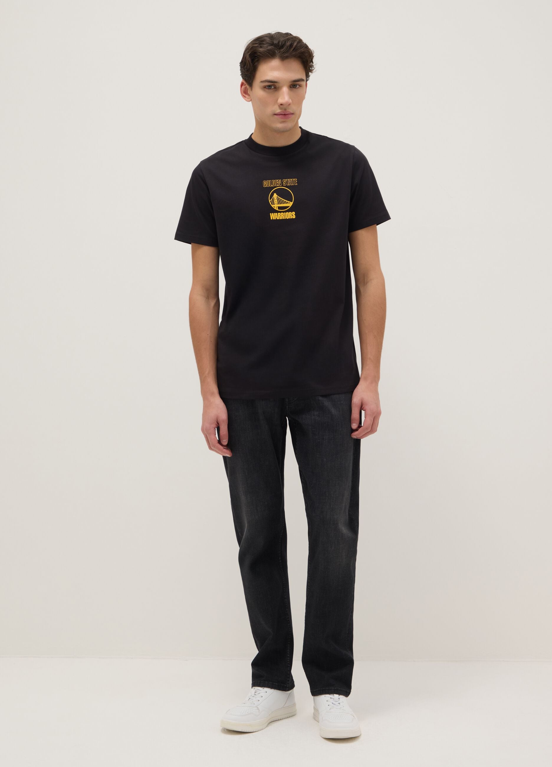 Black pure cotton regular fit T-shirt with Golden State Warriors logo
