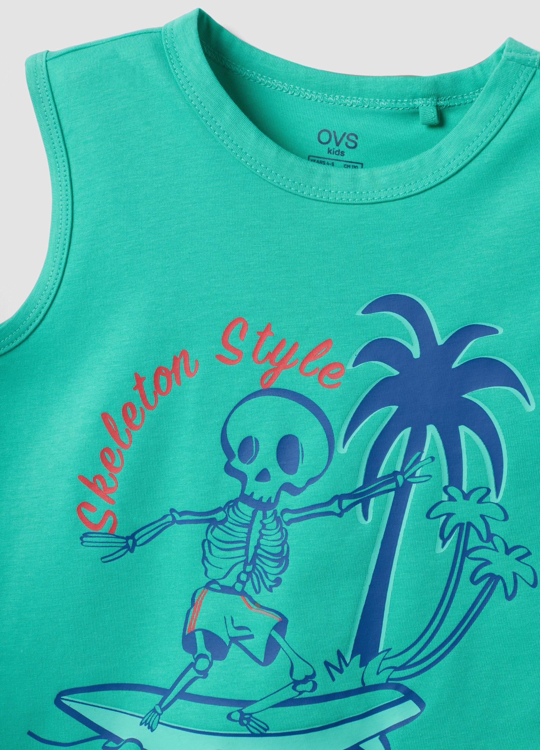 Green pure cotton surf-print vest top for boys, regular fit