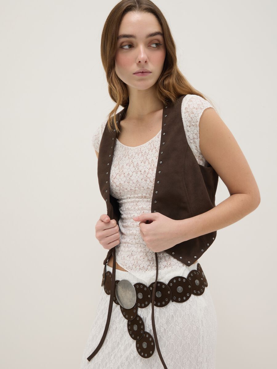 Brown string-closure vest without buttons, regular fit_1