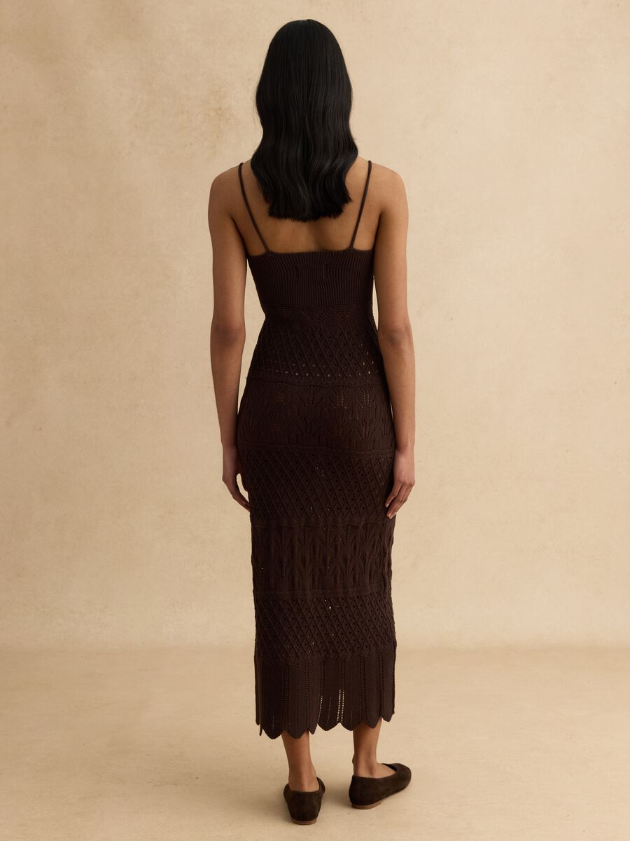 Brown pure cotton slim fit dress with knitted texture_2