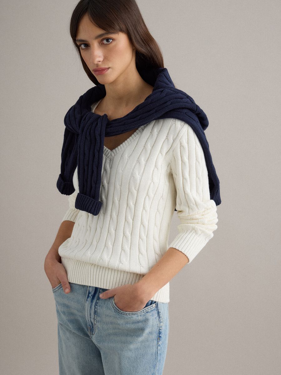 White pure cotton regular fit pullover with cable knit design_1