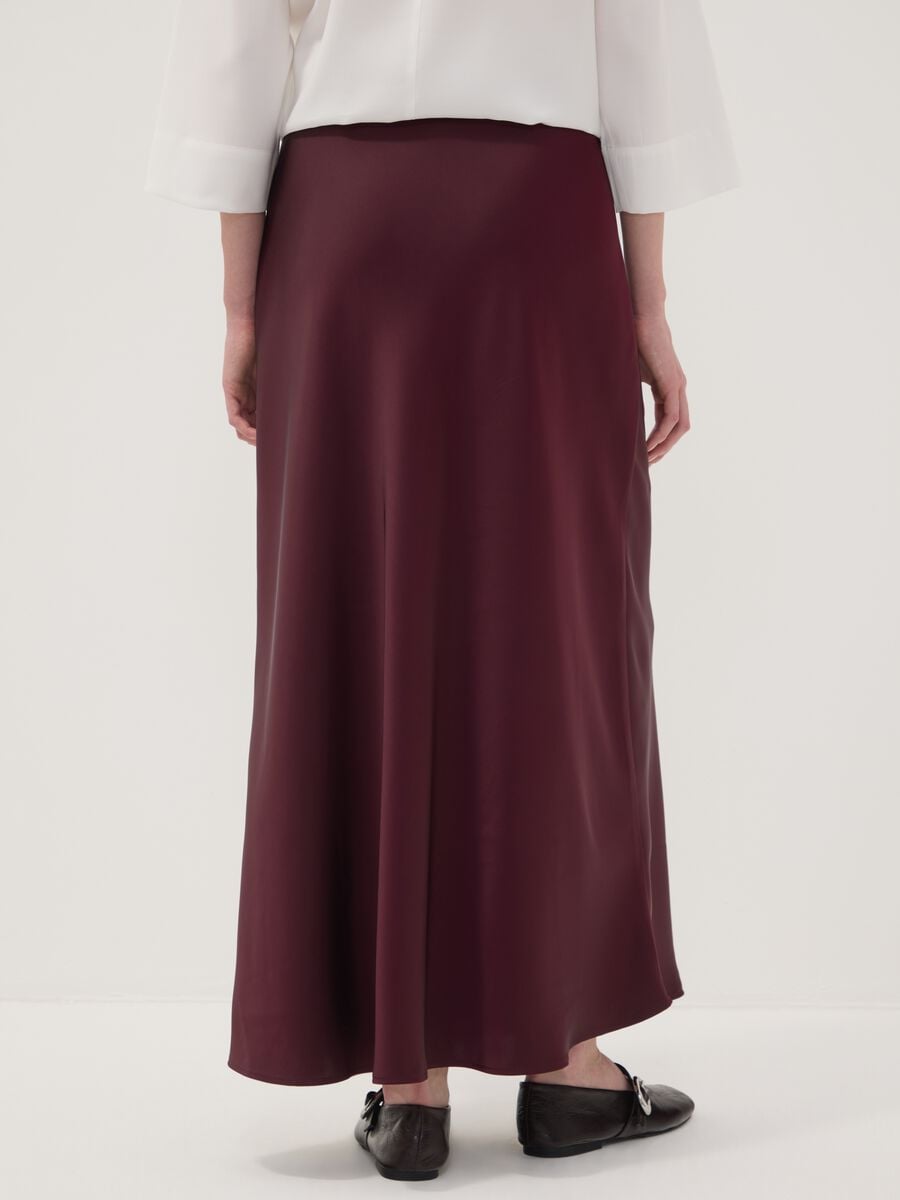 Red satin maxi skirt with elasticated waist_2