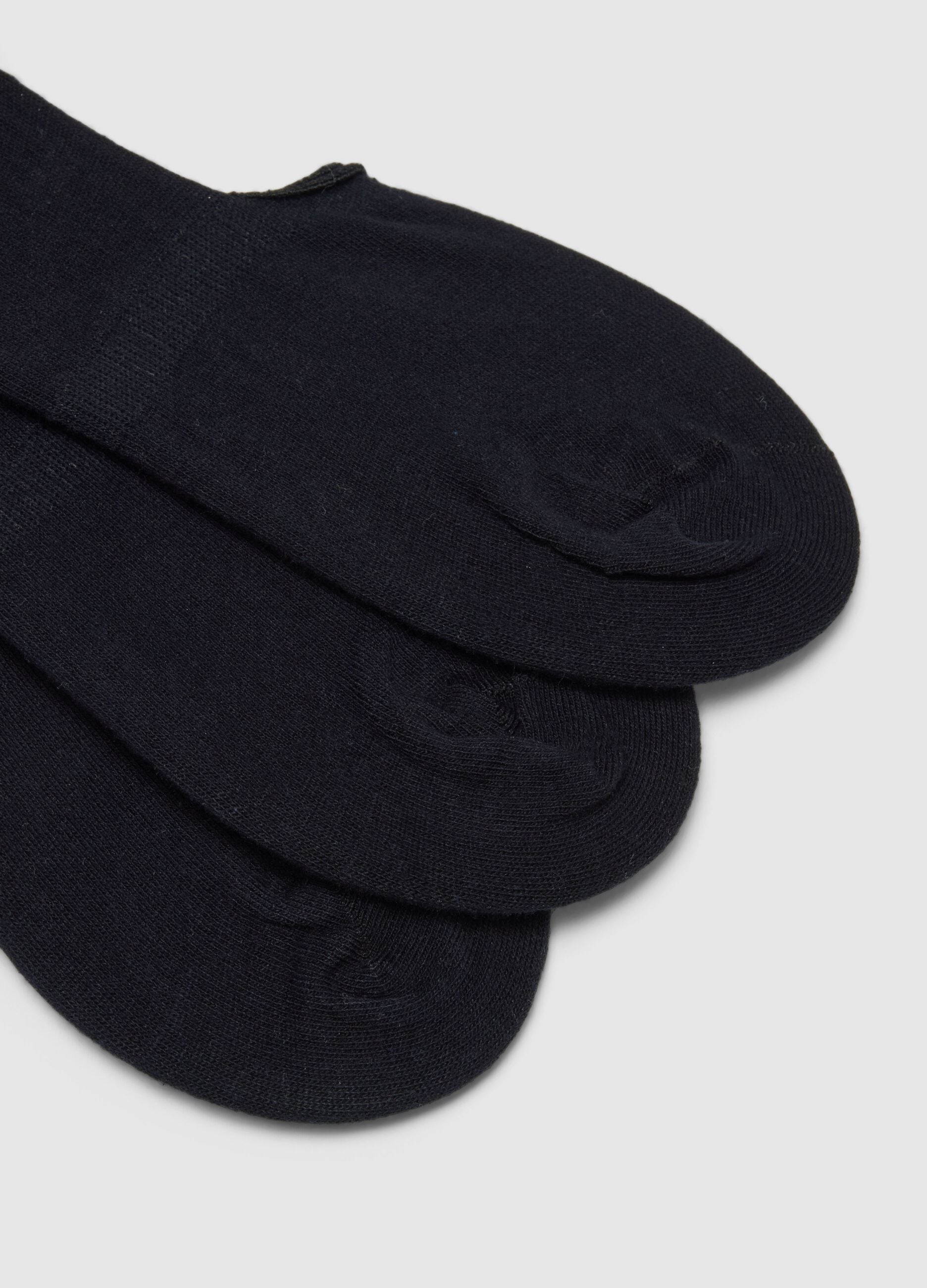 Triple pack of blue stretchy cotton blend sports socks