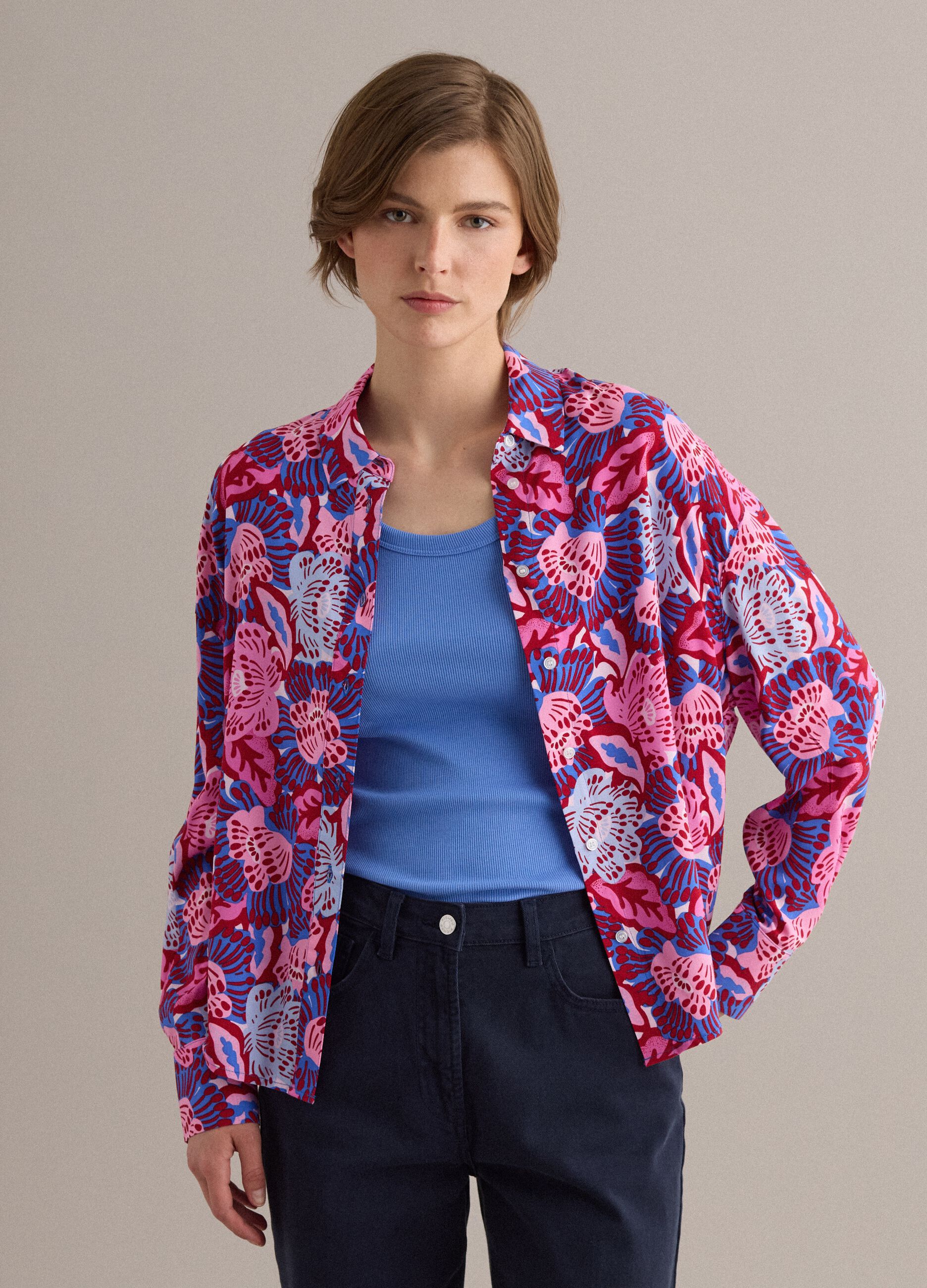 Multicolour short-sleeve pure viscose shirt