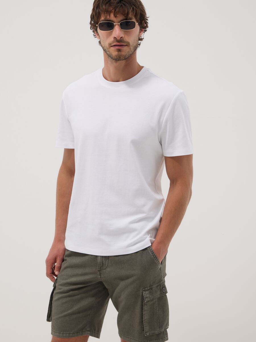 Green linen-blend cargo bermuda shorts_1