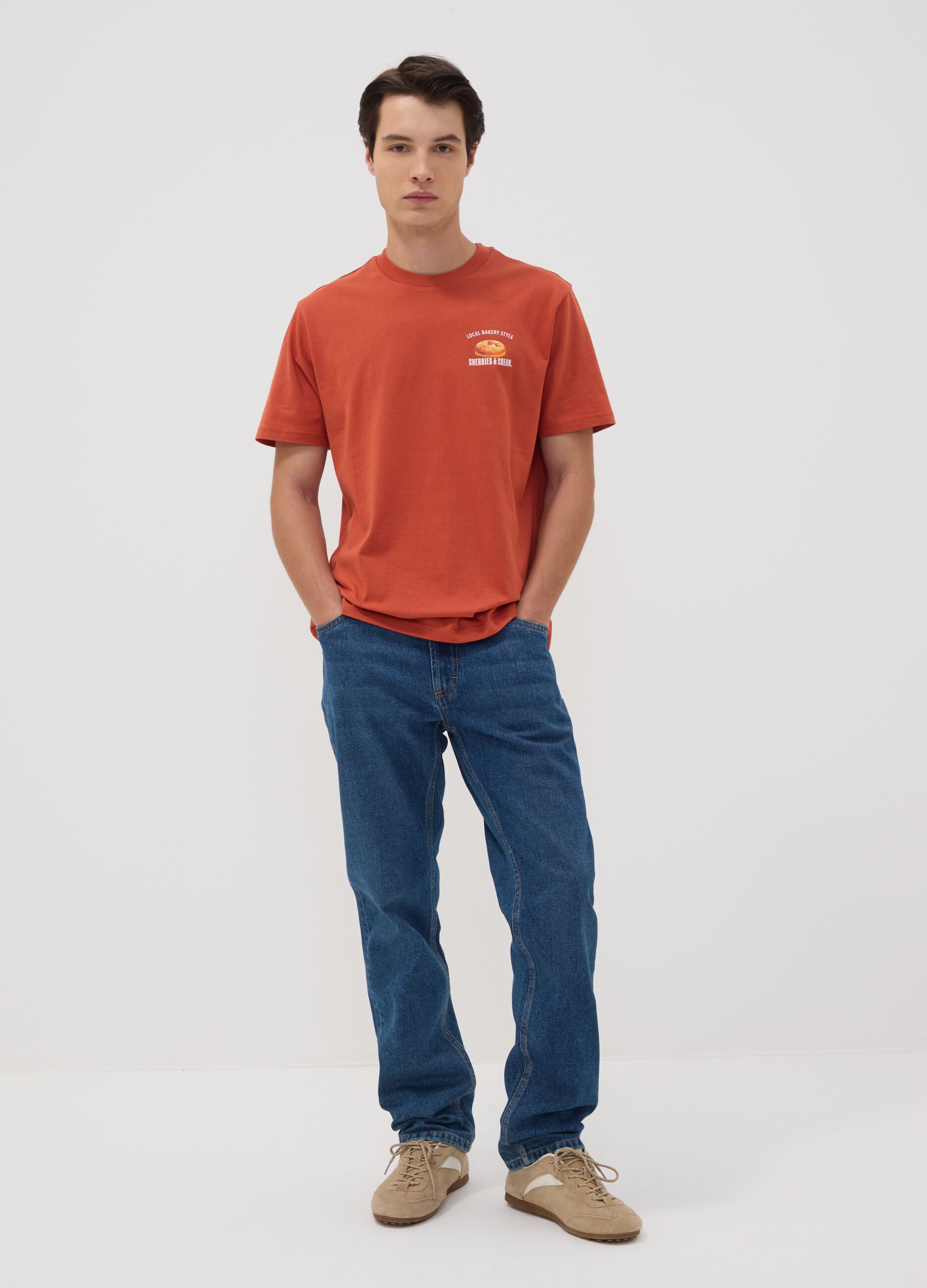 Red pure cotton jersey T-shirt with graphic print, regular fit