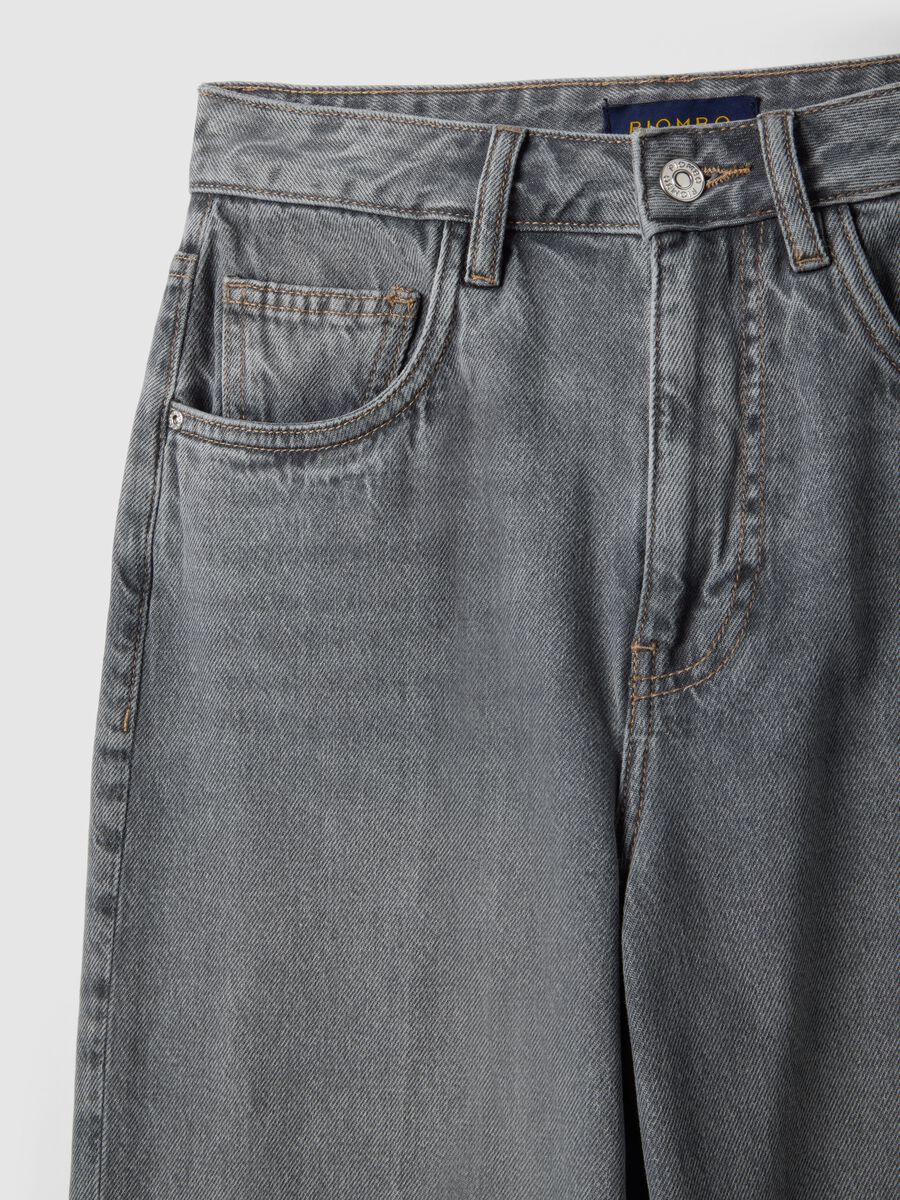 Straight Grey Cotton Jeans_5