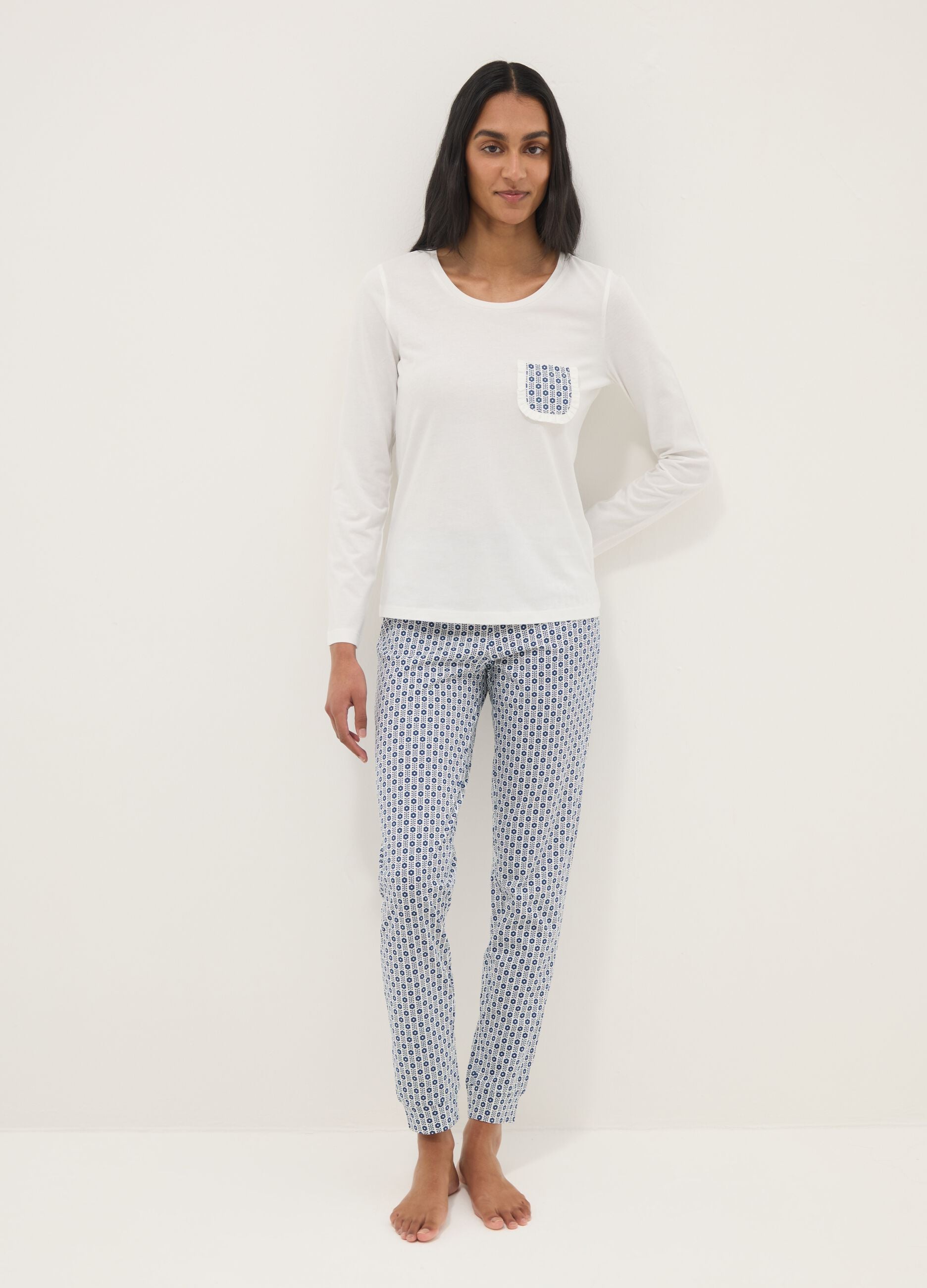 Multicolour pure cotton regular fit pyjamas with pattern