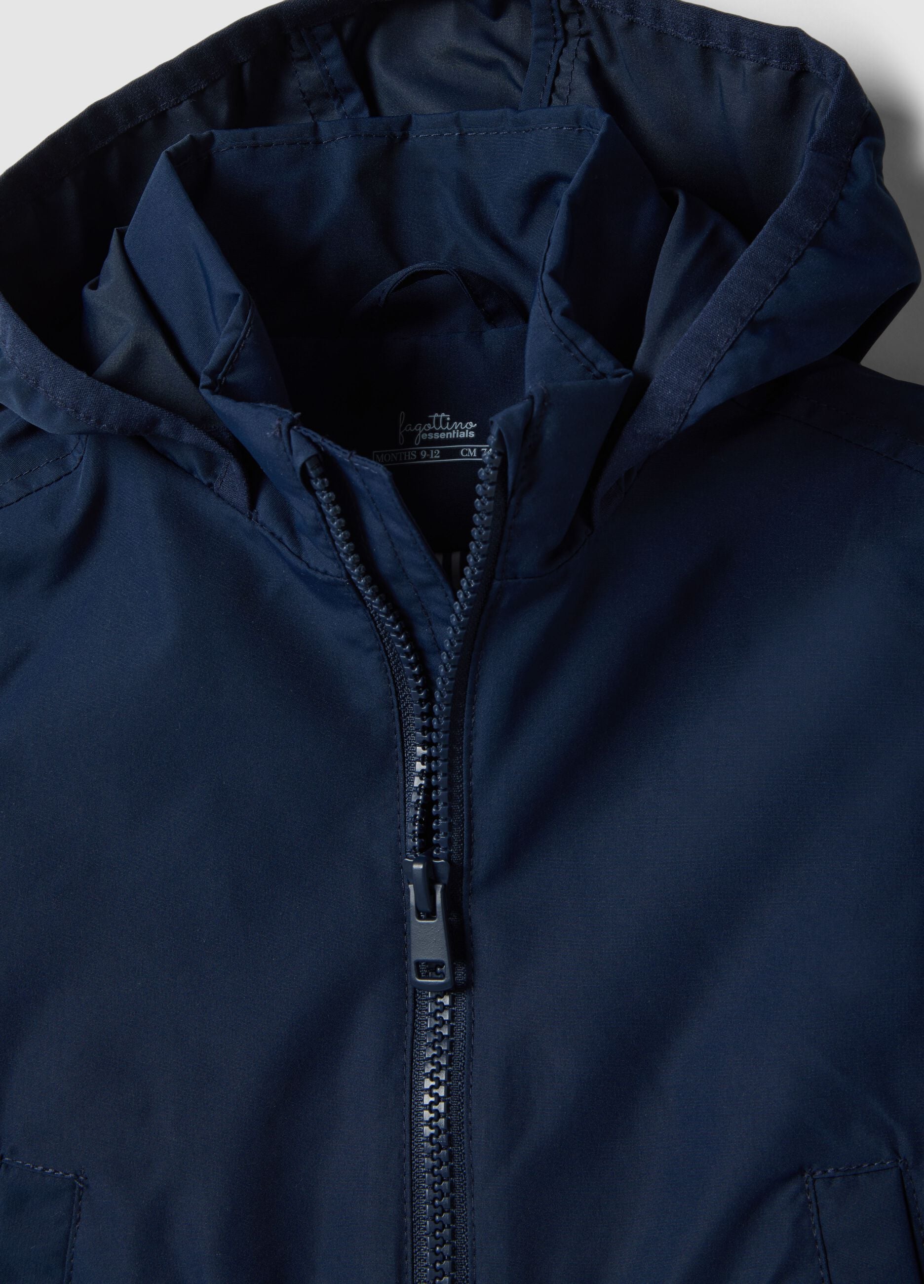 Blue waterproof children's jacket, regular fit with zip and hood