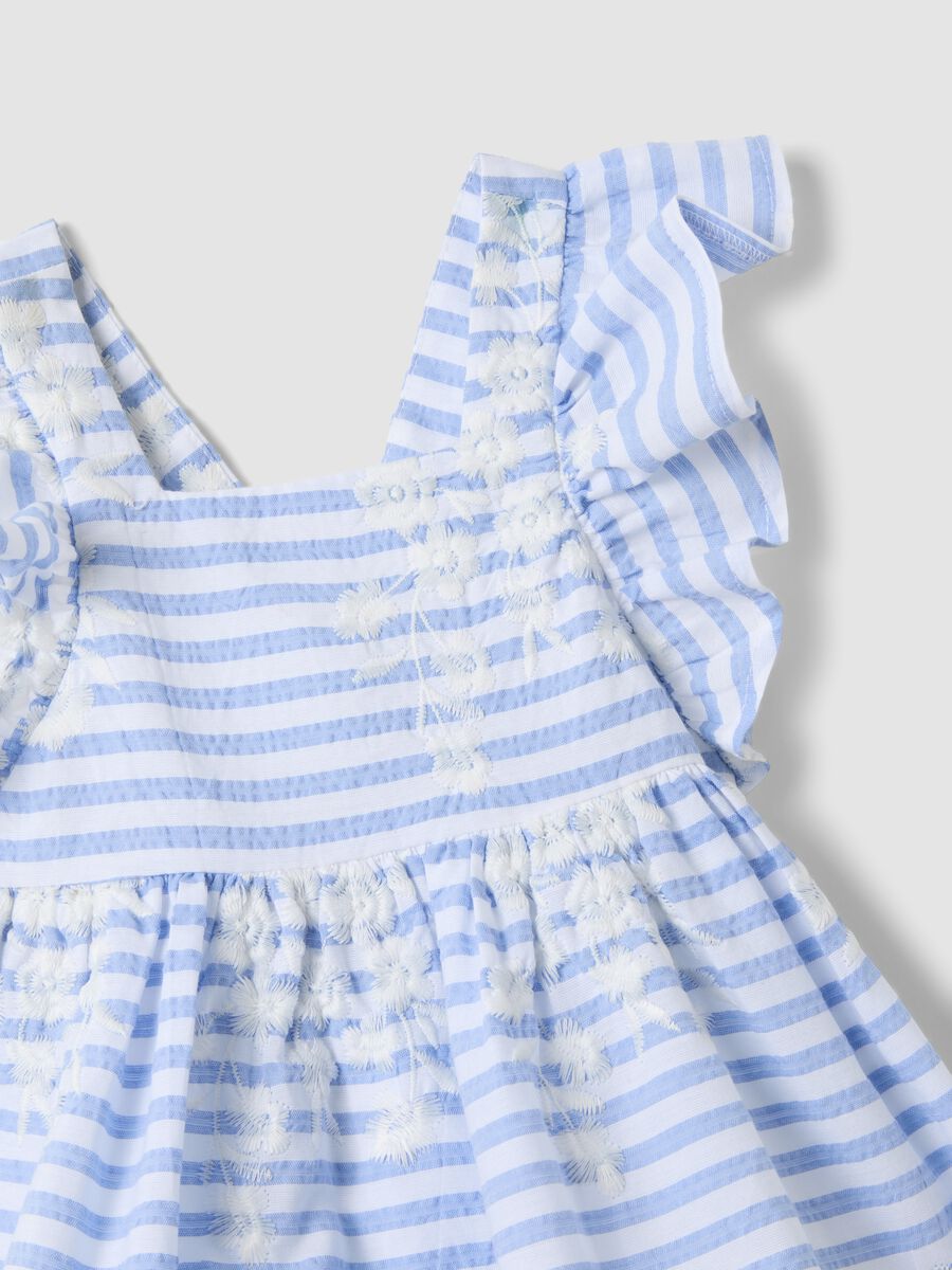 Abito a righe multicolor in puro cotone a righe con volant per bimba wide fit_2