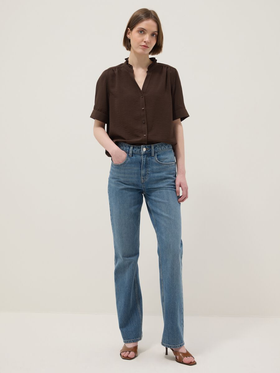 Brown regular-fit shirt with gathered collar_1