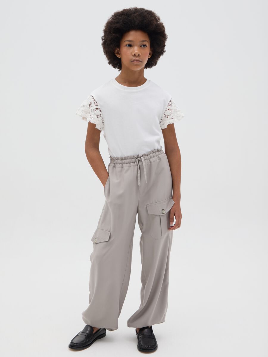 Girls' beige viscose blend regular fit jogger trousers with cargo pockets_0