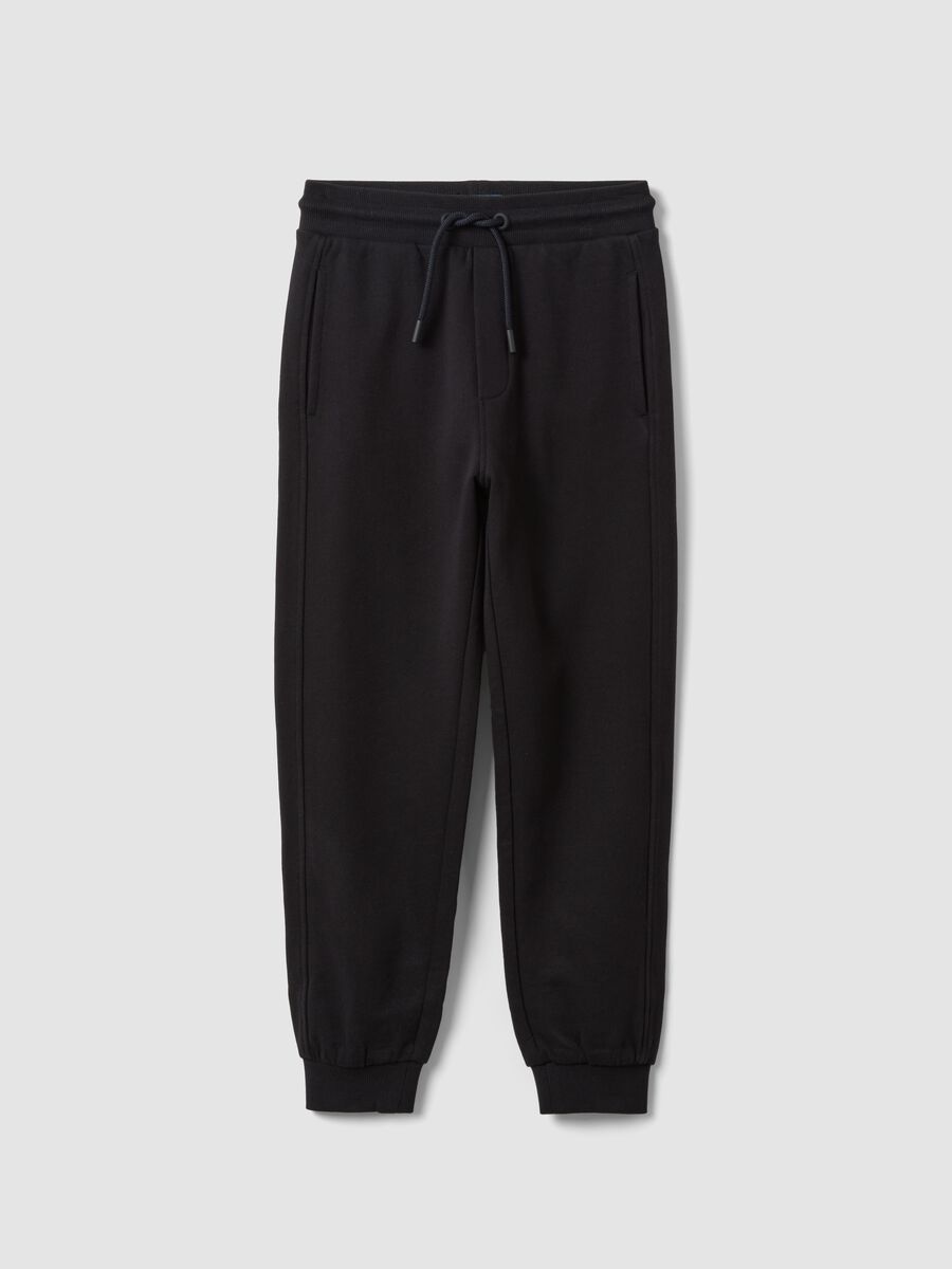 Black organic cotton joggers with a comfort fit for boys_0