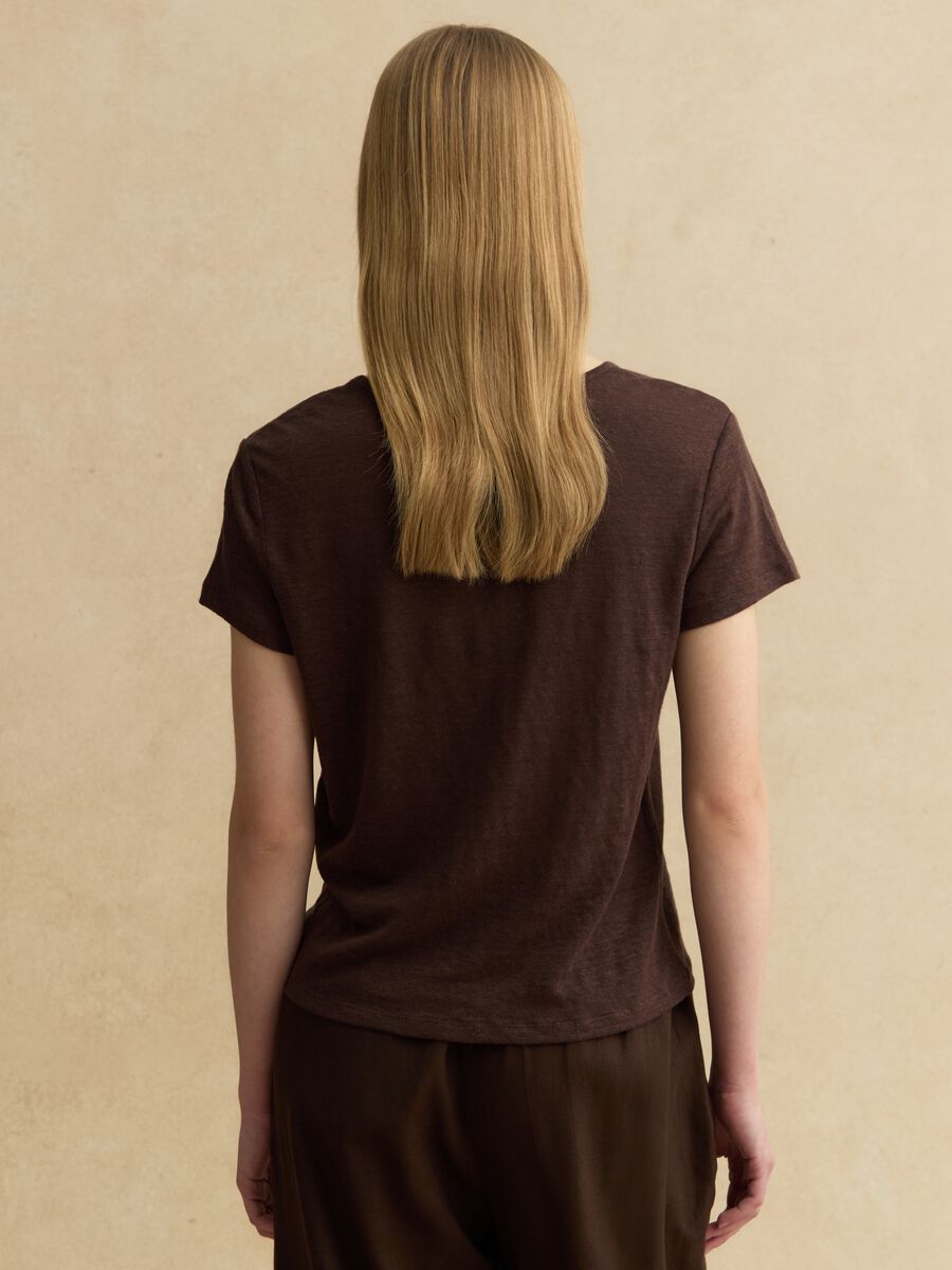 Brown short-sleeved pure linen T-shirt, regular fit_3