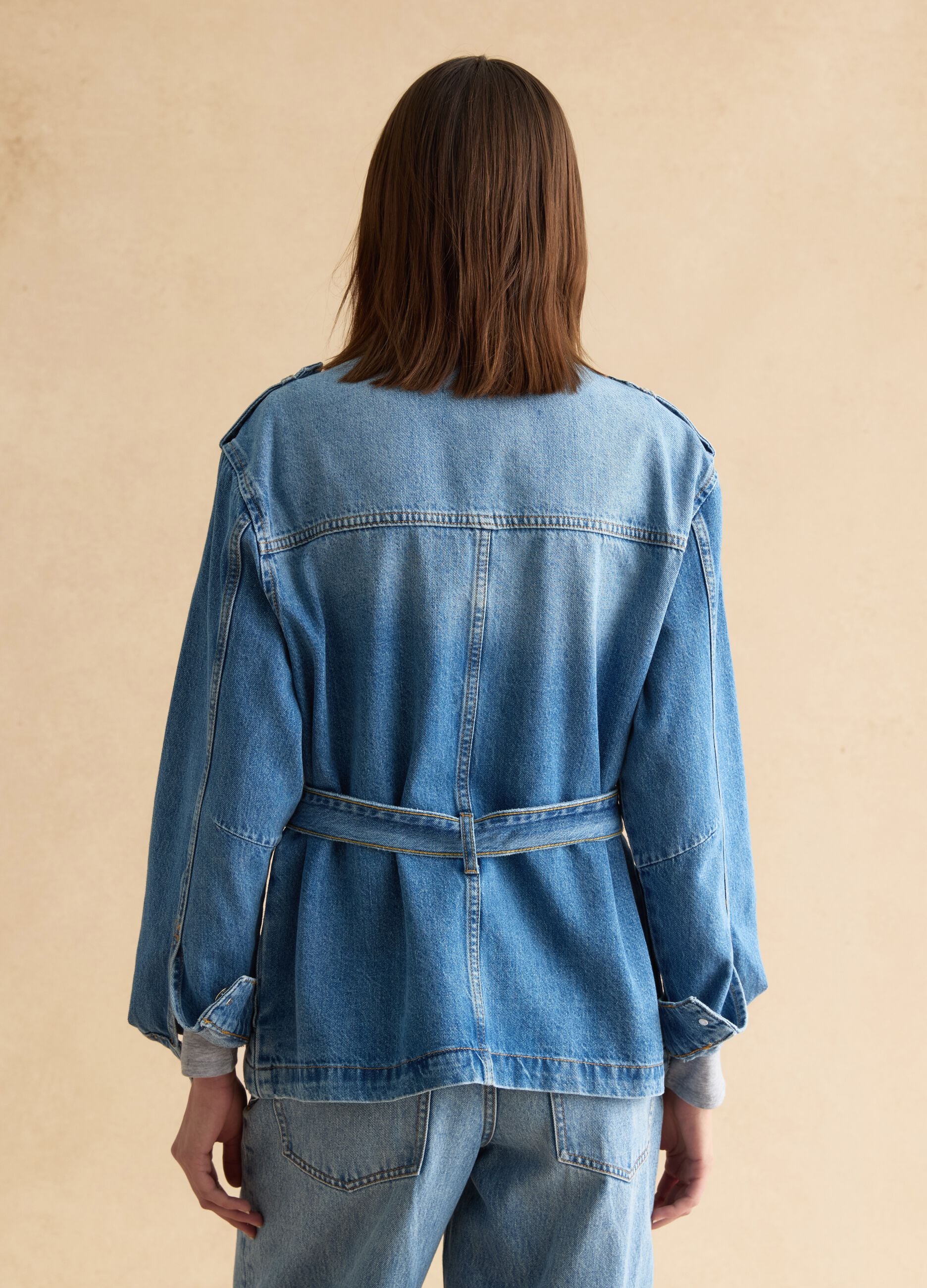 Regular fit pure cotton blue denim jacket with belt