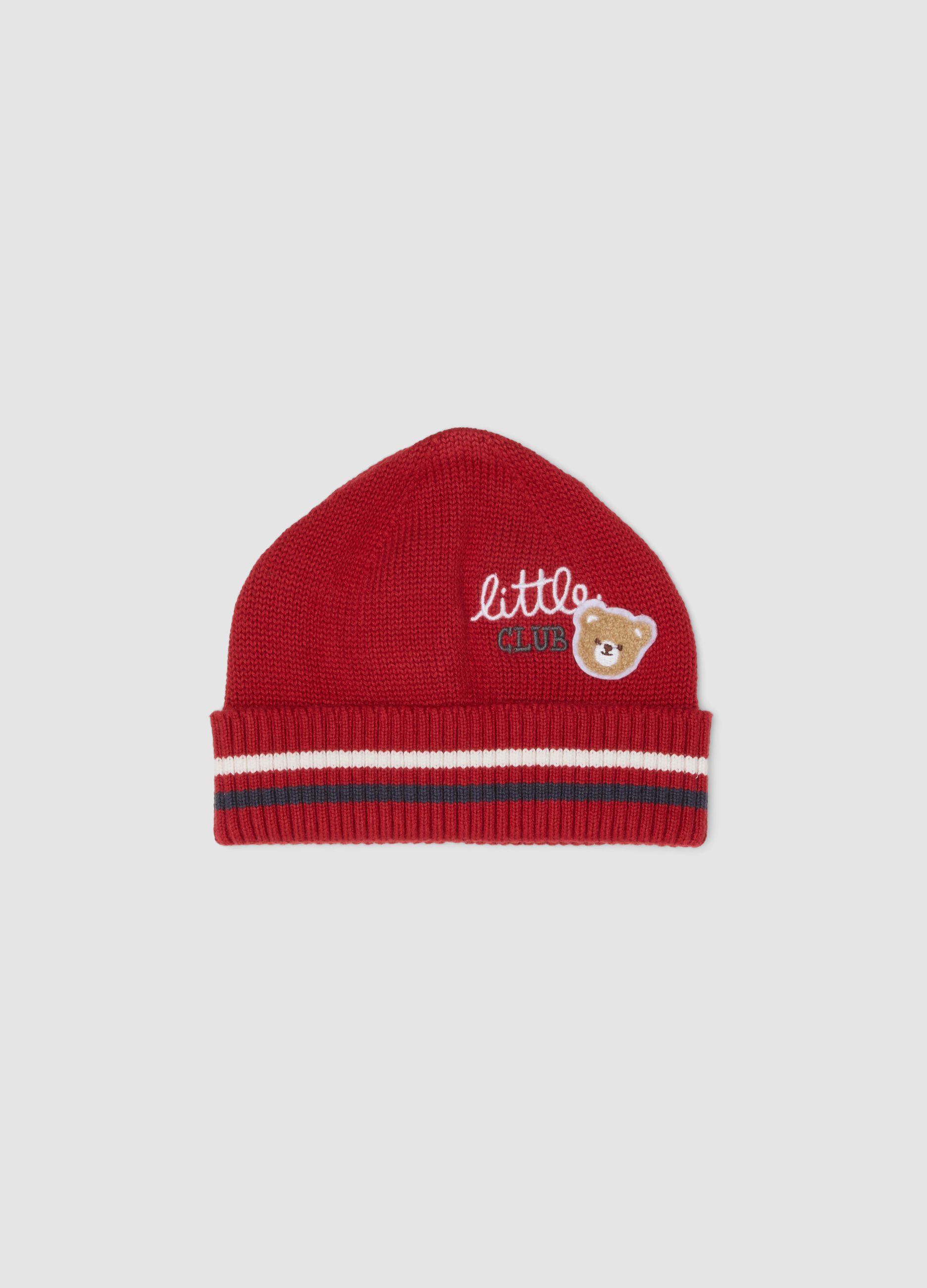 Red baby hat in pure organic cotton jersey knit with teddy bear patch