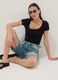 Black stretch cotton T-shirt with square neckline, regular fit_0