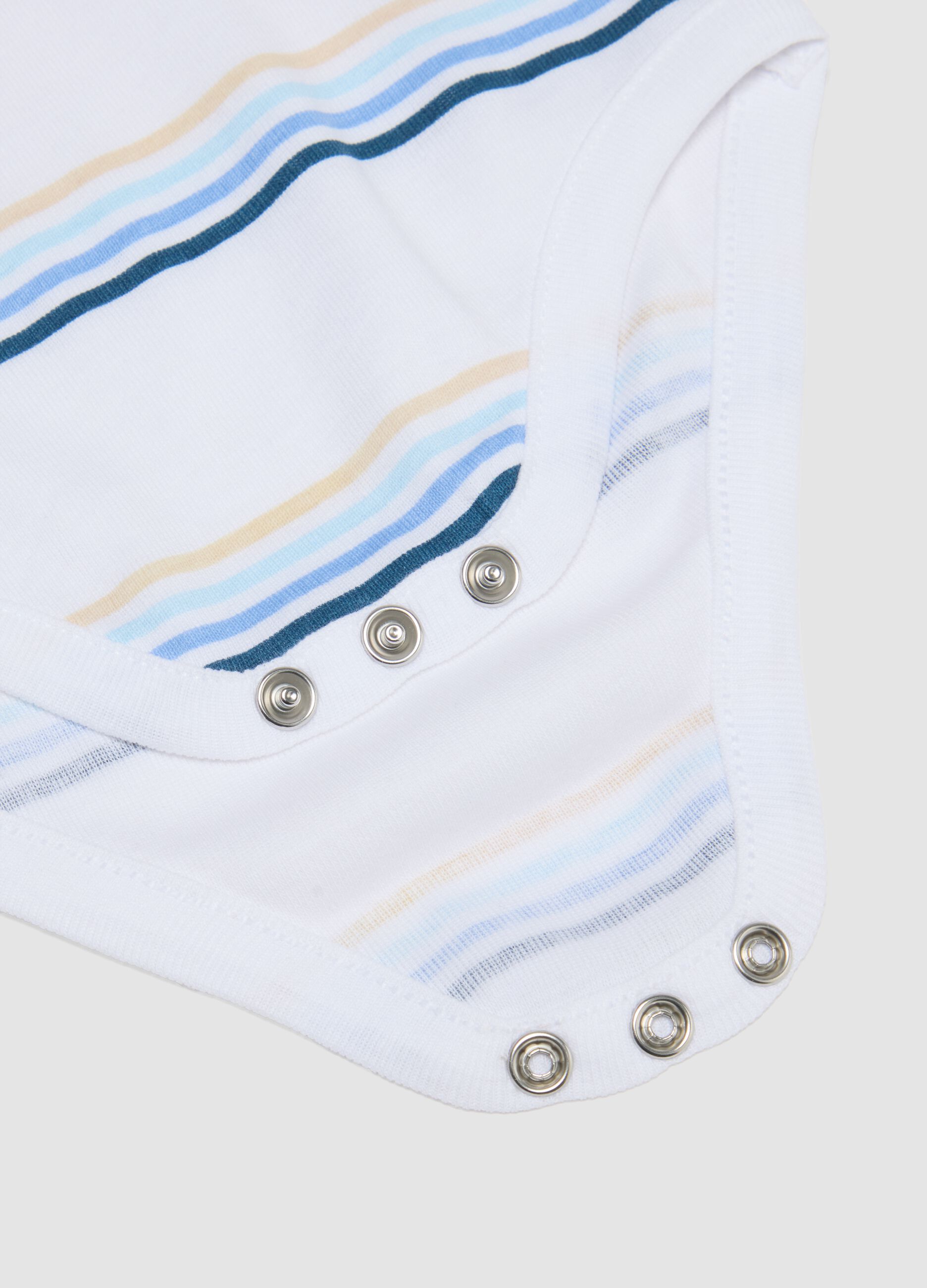 Multicolour sleeveless pure cotton baby bodysuit tripack