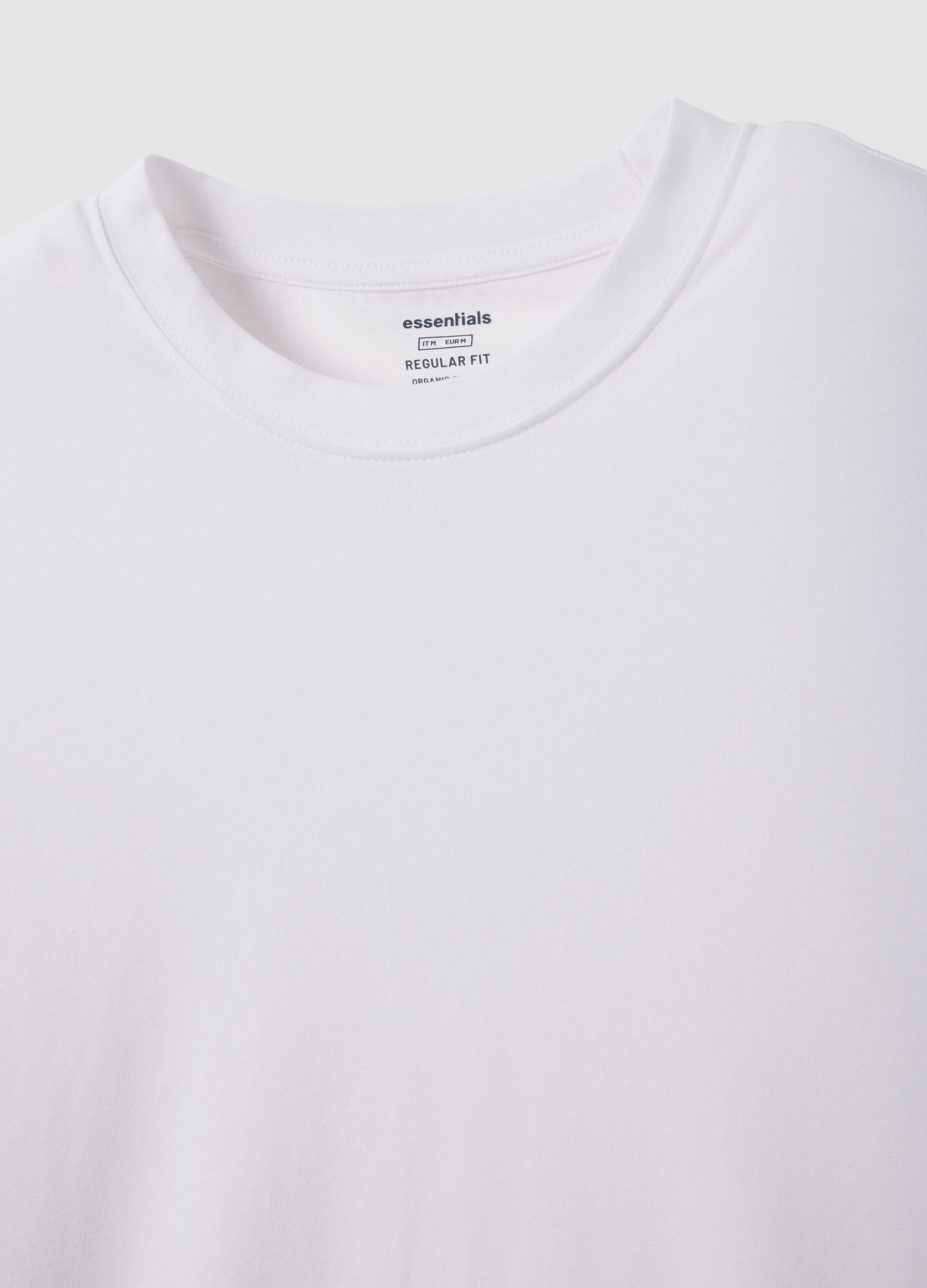 White long sleeve T-shirt in stretchy cotton regular fit
