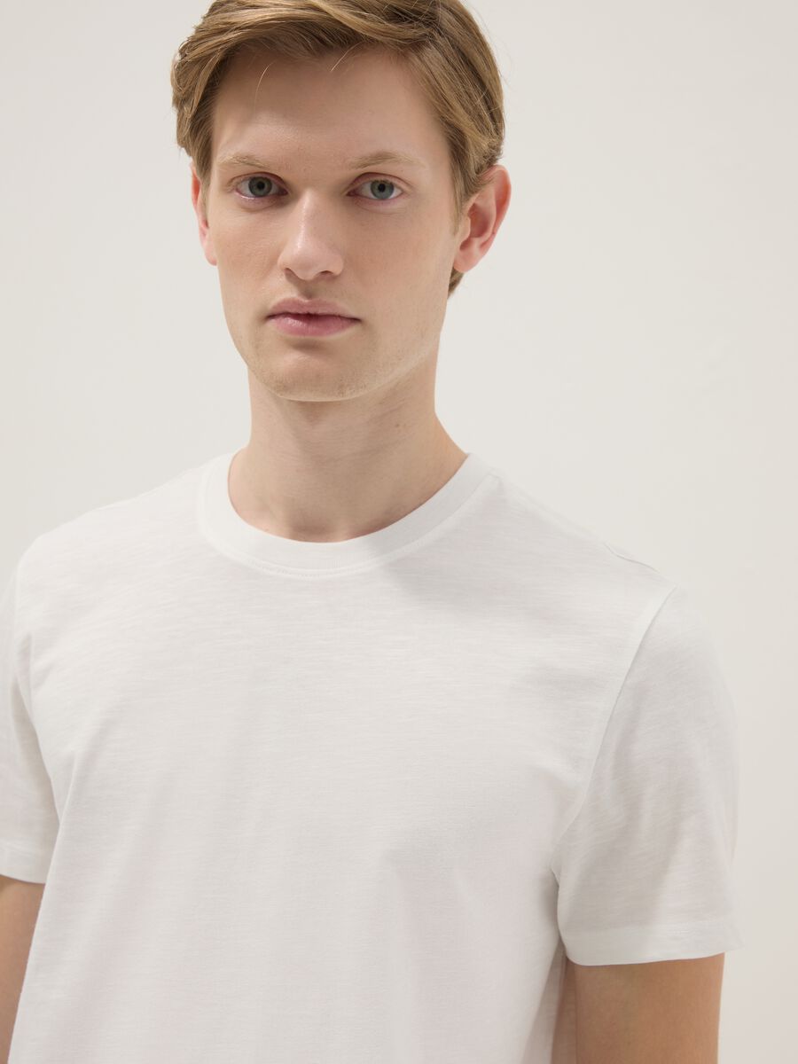 White regular fit short-sleeved pure cotton t-shirt_3