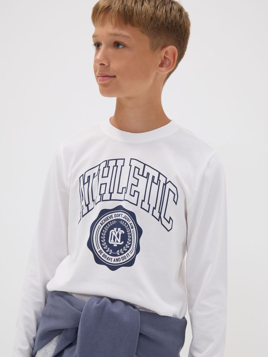 T-shirt bianca in puro cotone organico con stampa grafica per ragazzo_0